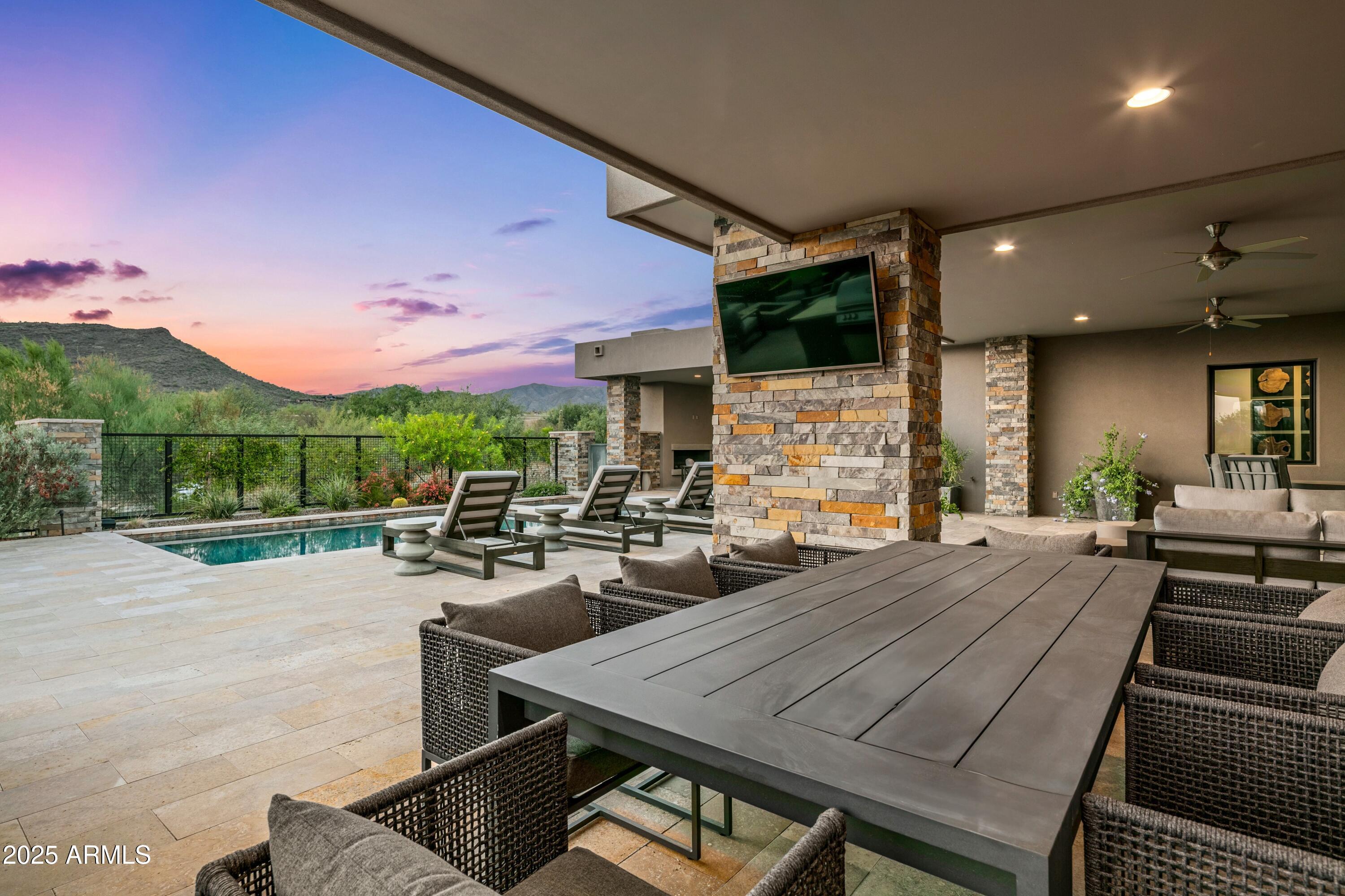 DESERT MOUNTAIN - Residential