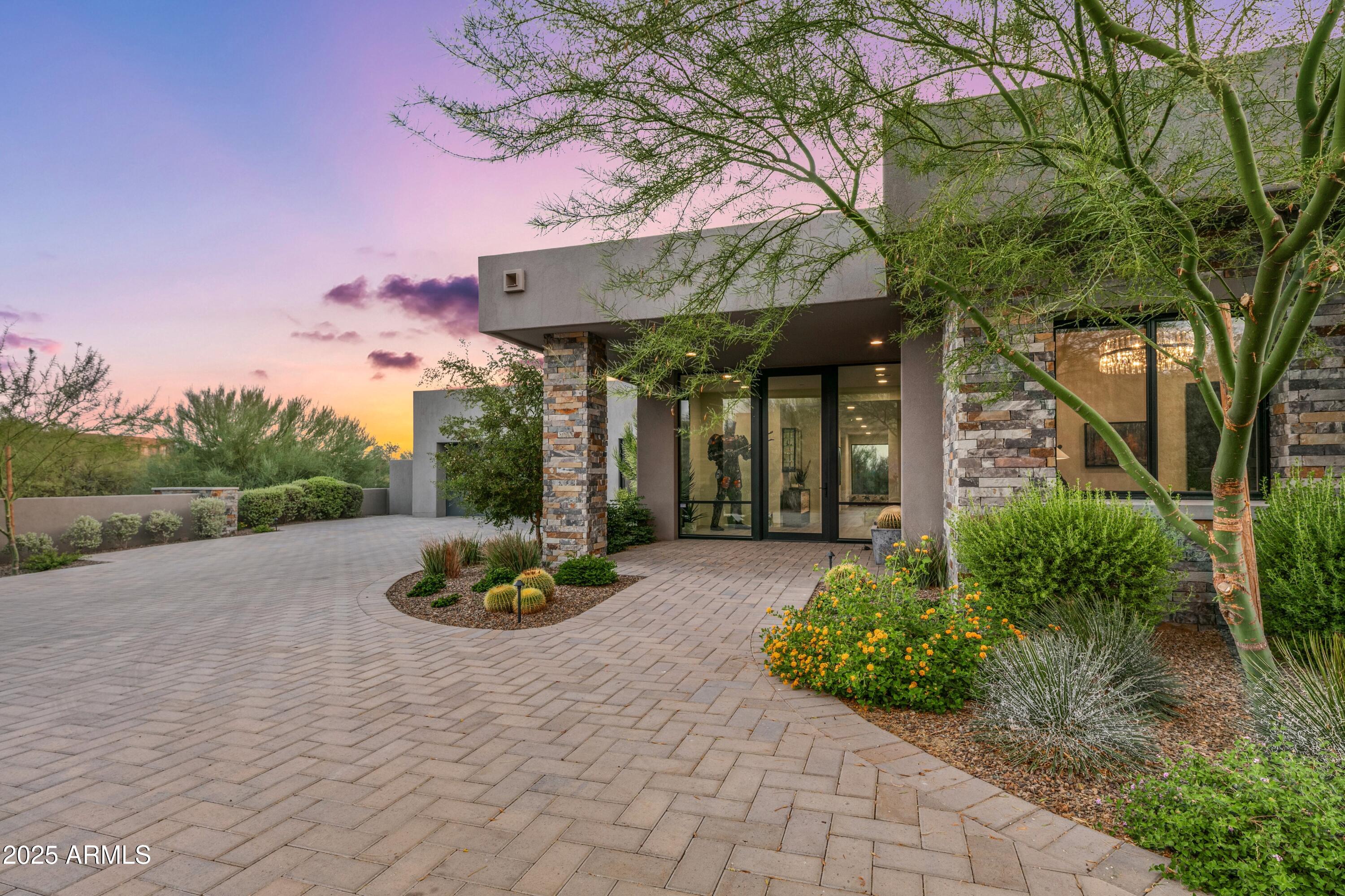 DESERT MOUNTAIN - Residential