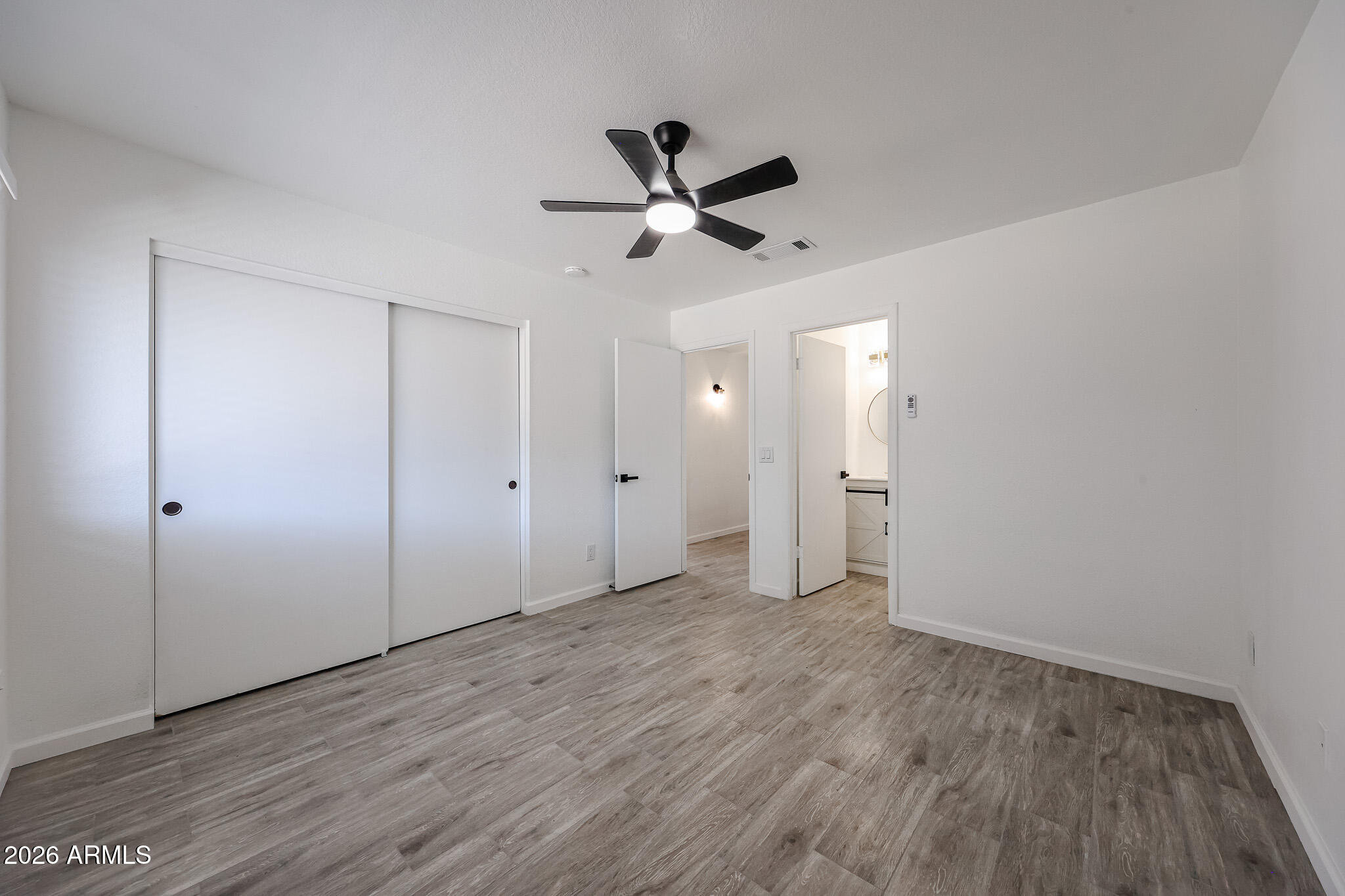 HORIZONS ON CAMELBACK UNIT 3 - Residential