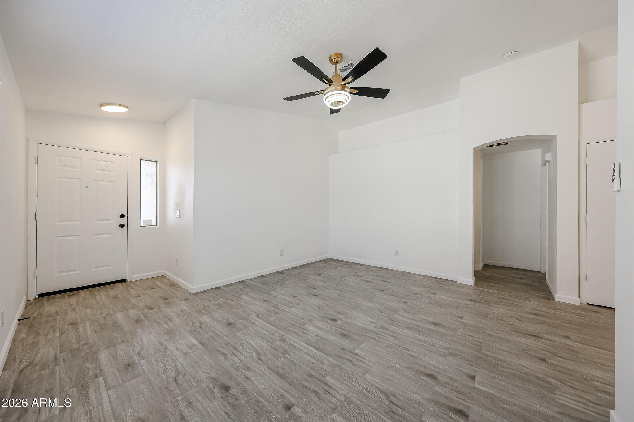 HORIZONS ON CAMELBACK UNIT 3 - Residential
