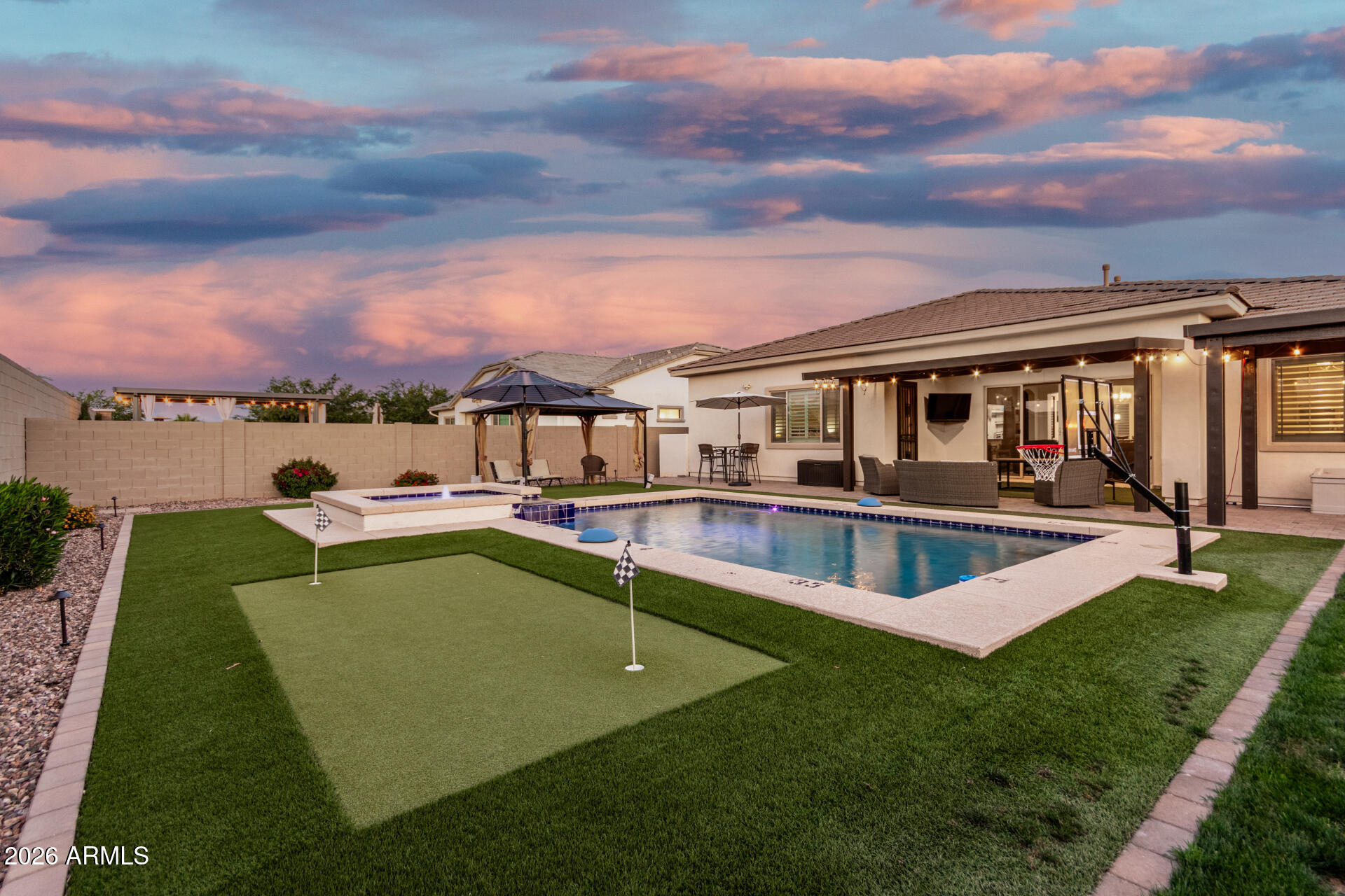 WINDERMERE RANCH - Residential