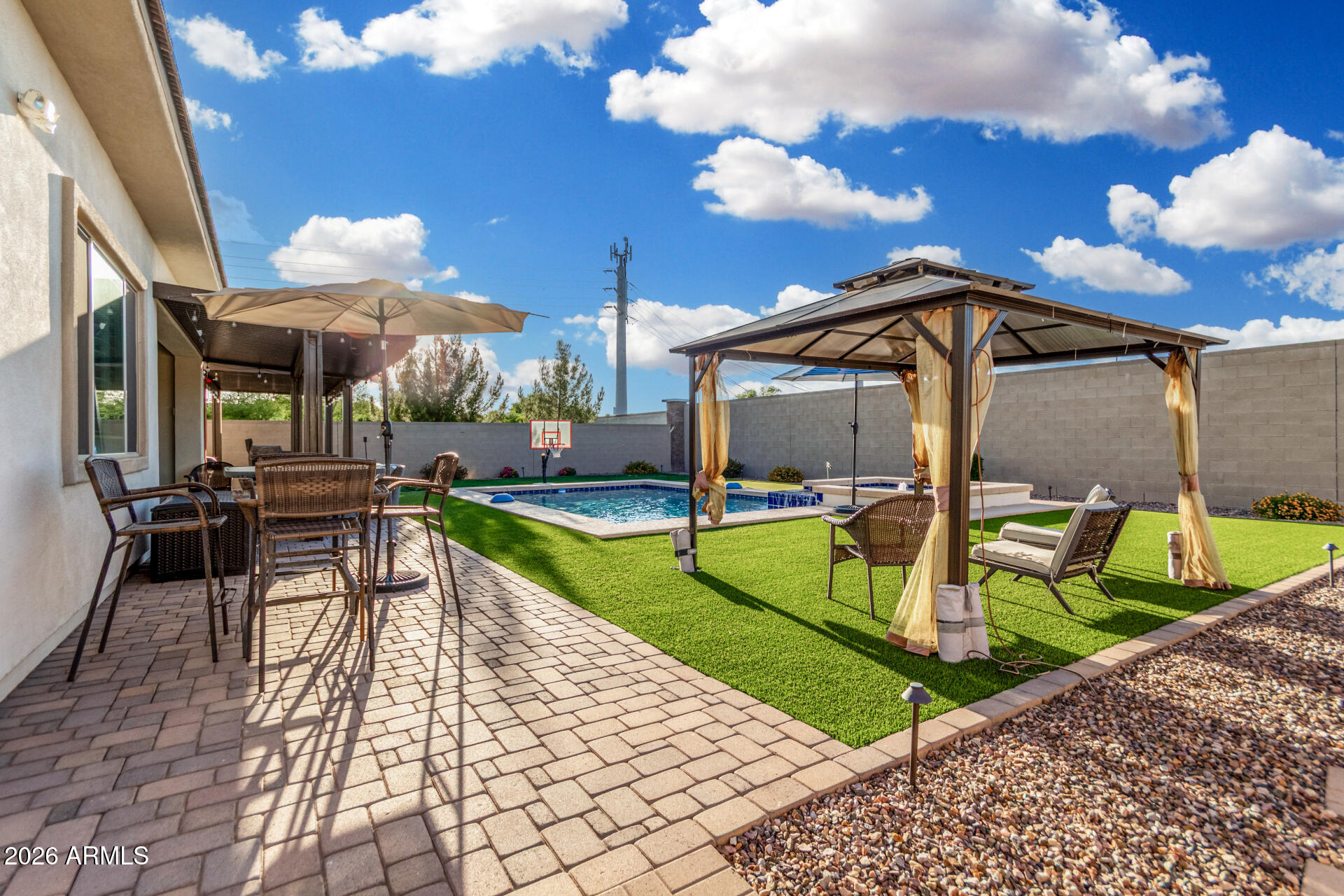 WINDERMERE RANCH - Residential