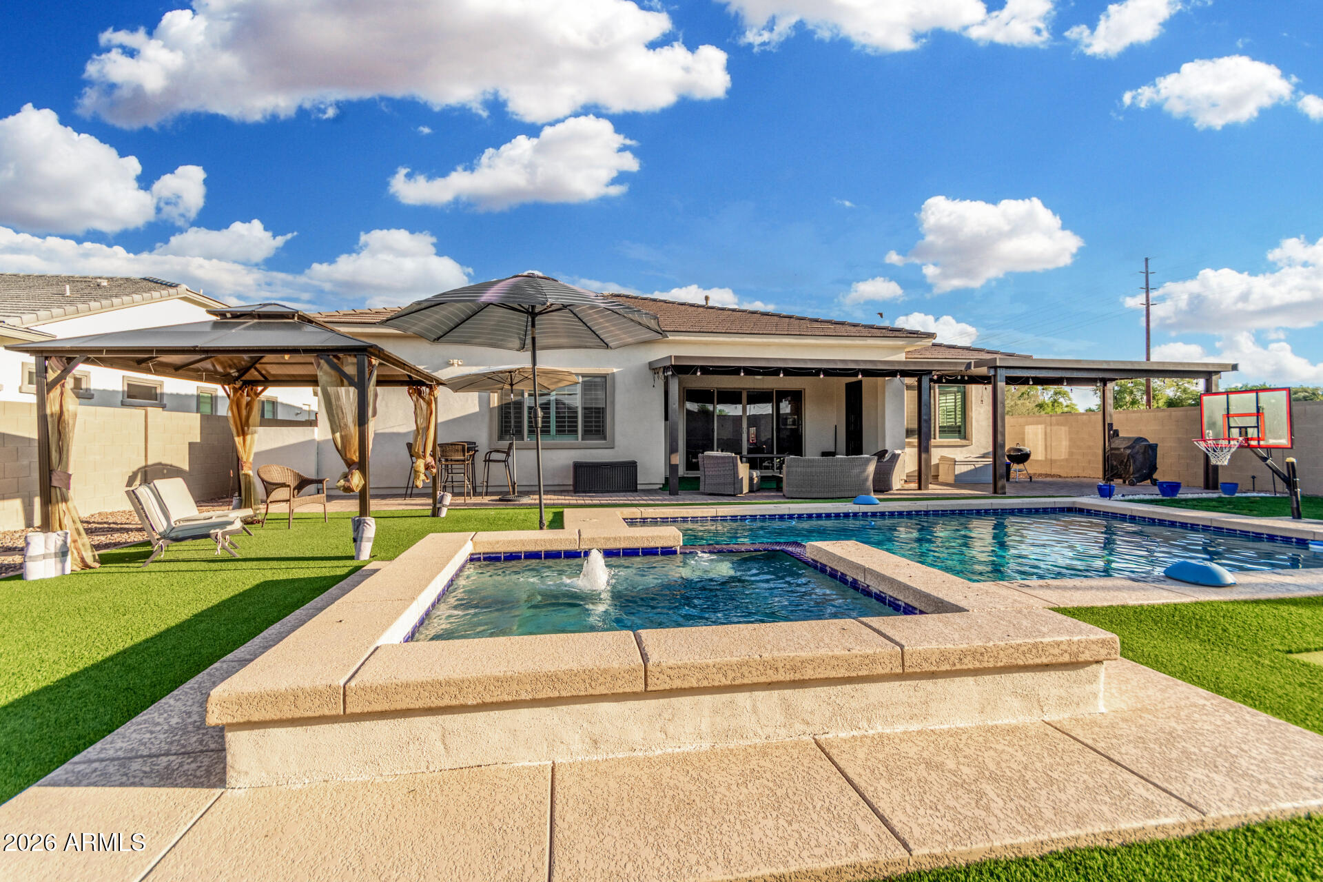 WINDERMERE RANCH - Residential