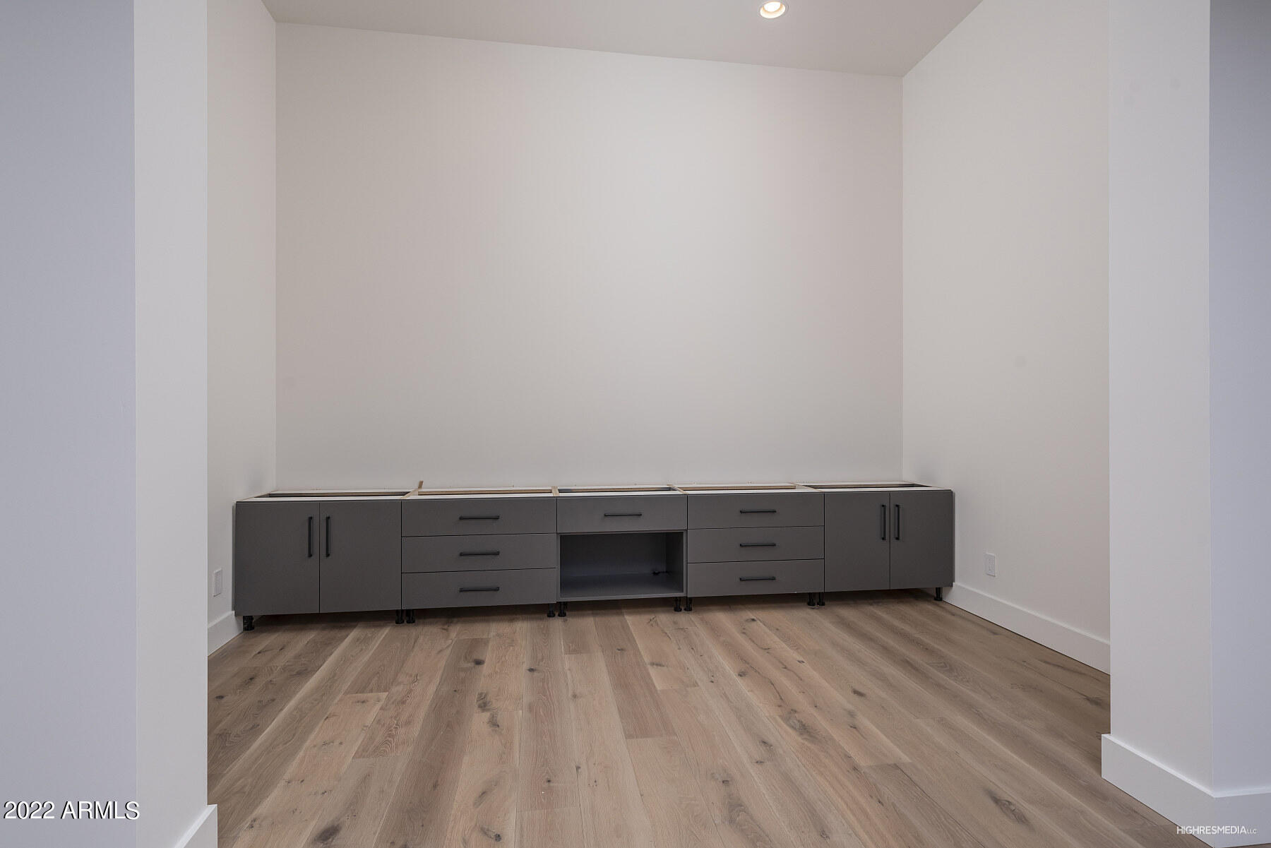 SILVERLEAF - Residential