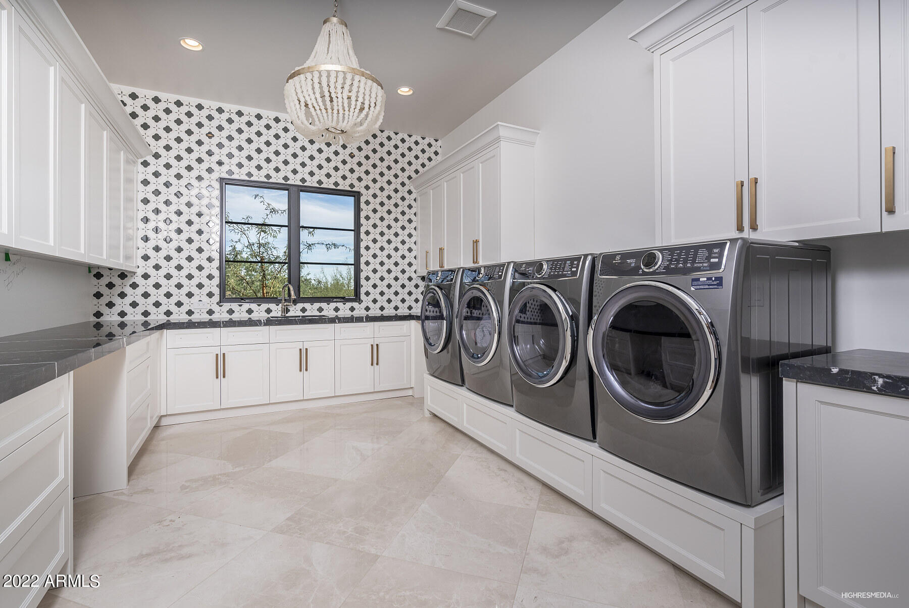 SILVERLEAF - Residential