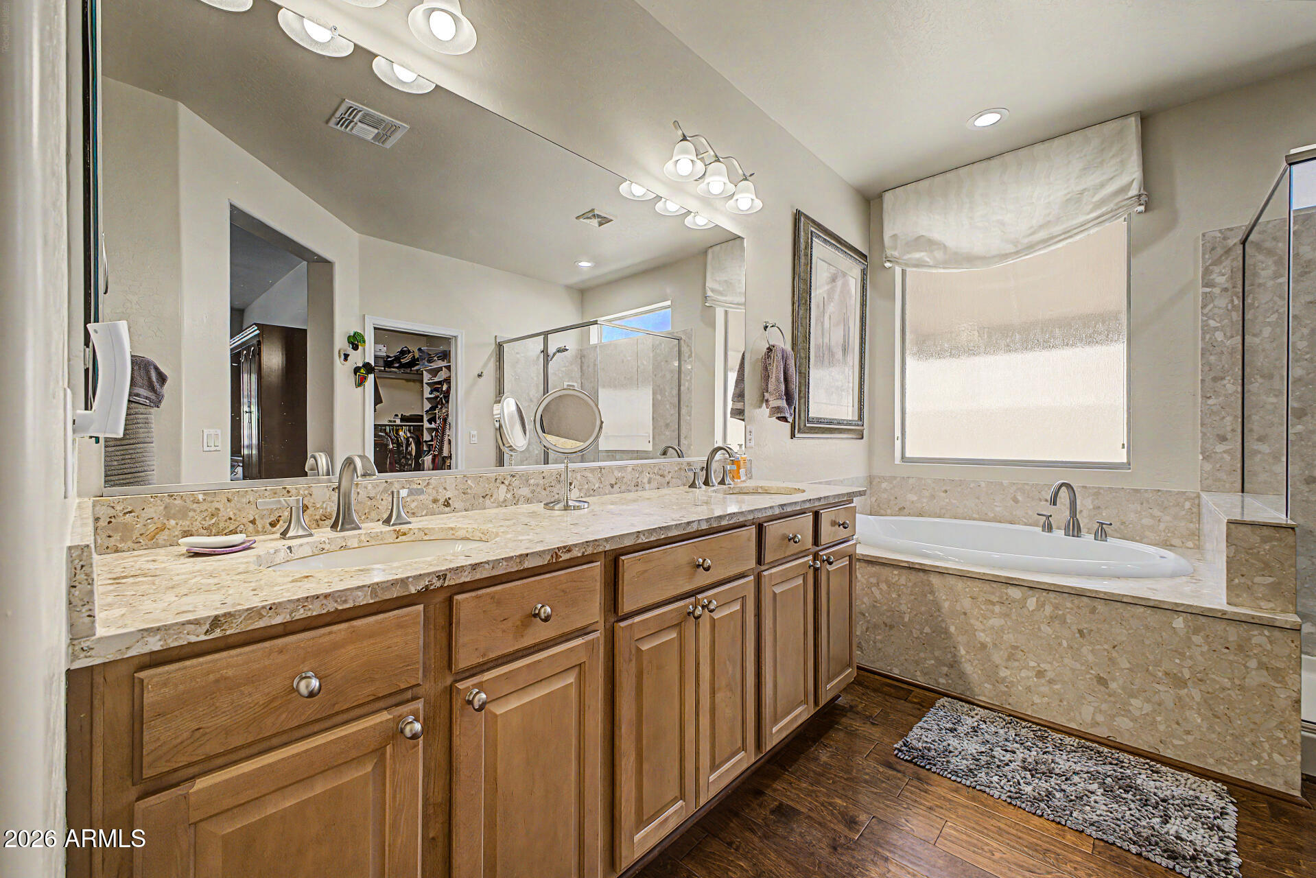ROBSON RANCH - Residential