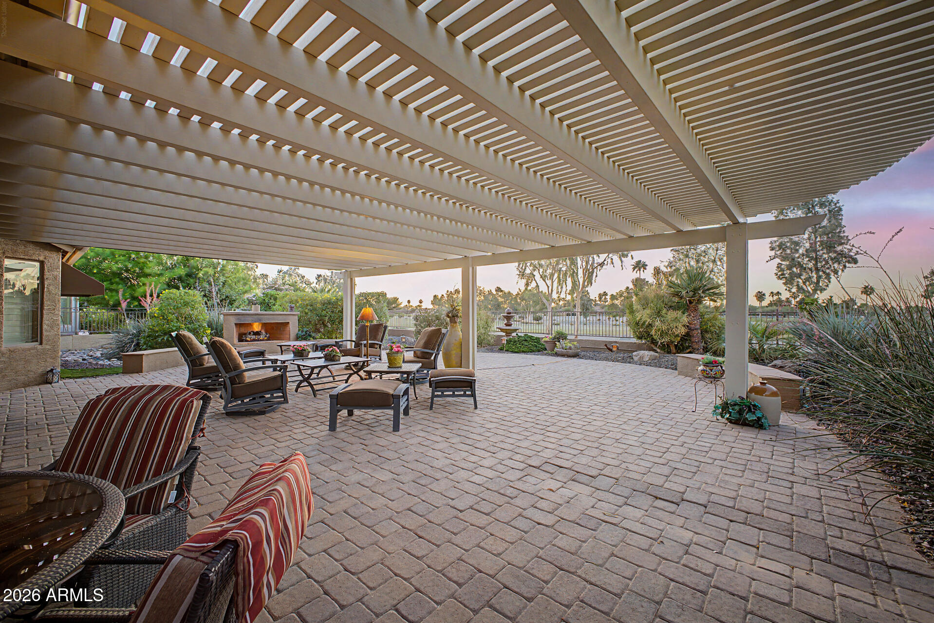 ROBSON RANCH - Residential