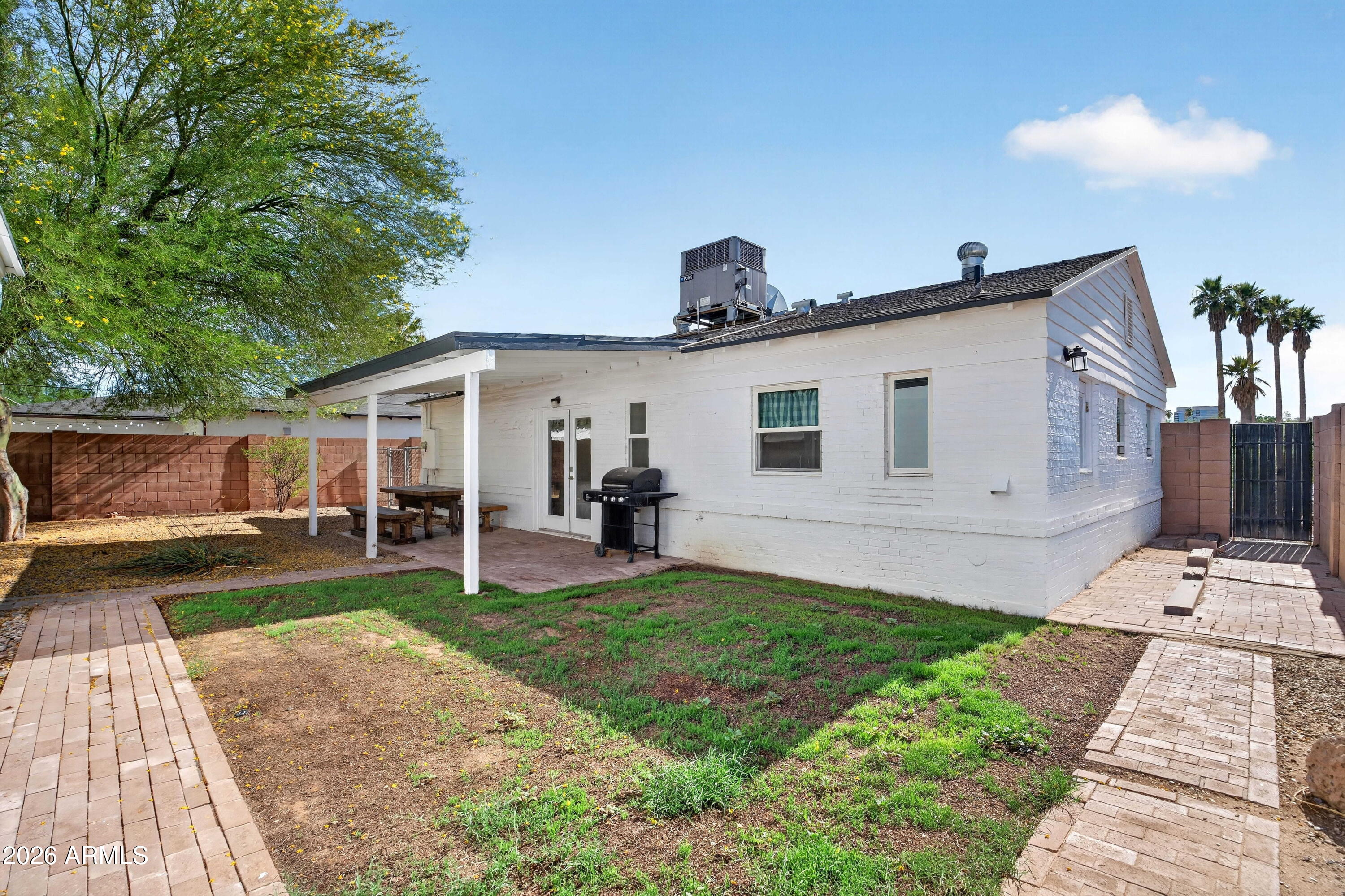 COUNTRY CLUB PARK BLK 1-2 - Residential