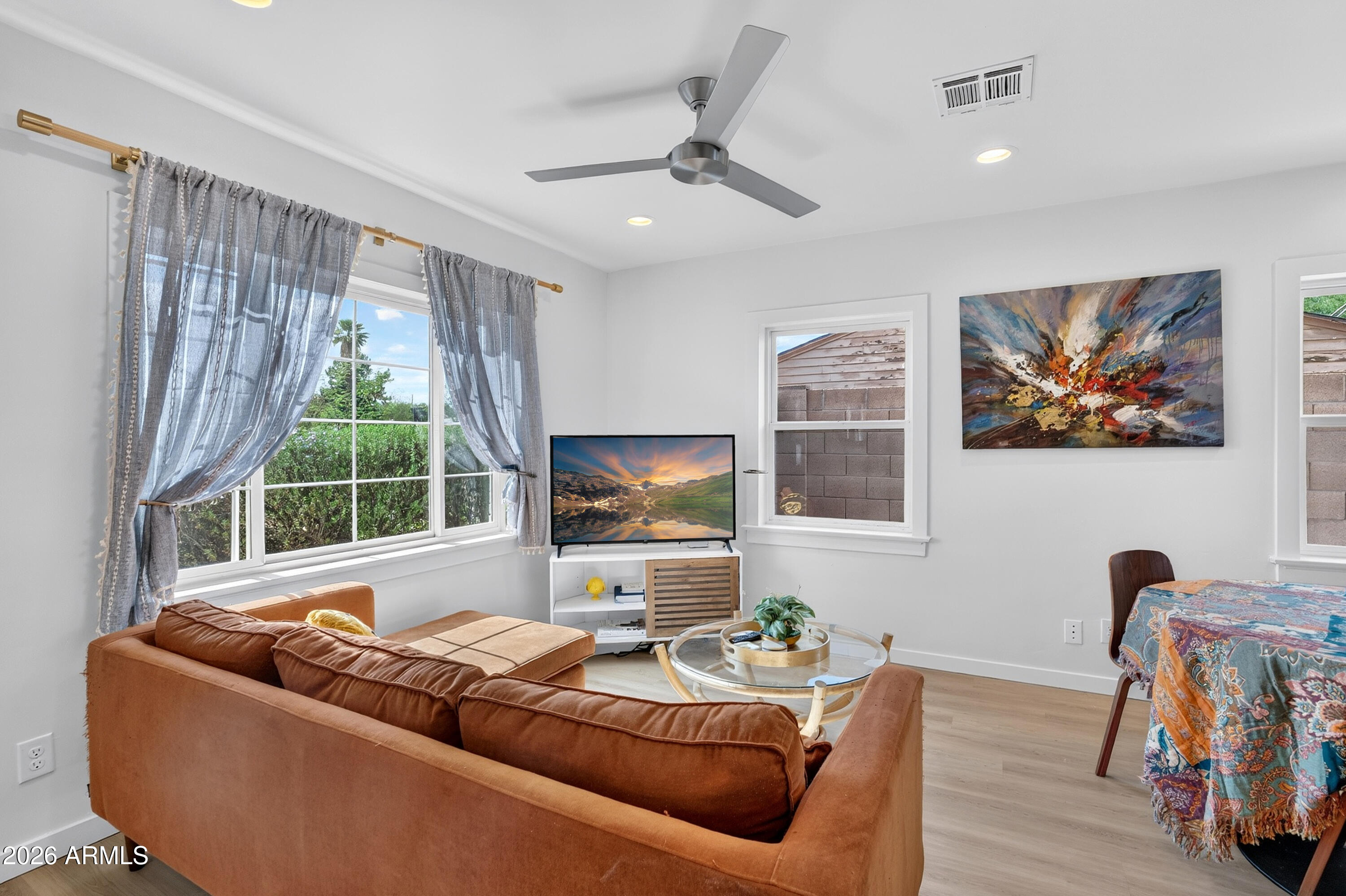COUNTRY CLUB PARK BLK 1-2 - Residential