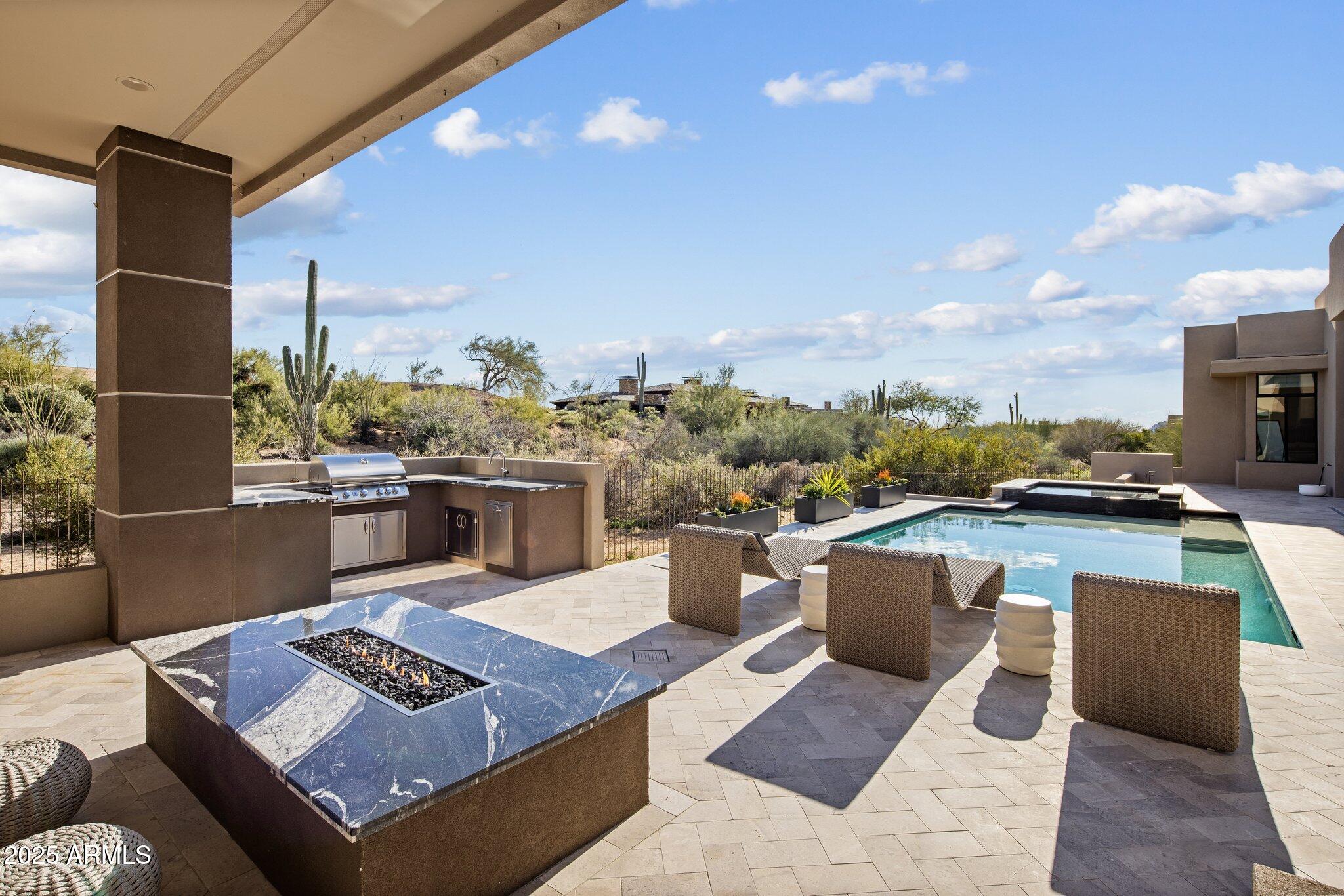 DESERT MOUNTAIN PHASE 1 UNIT FOUR - Residential