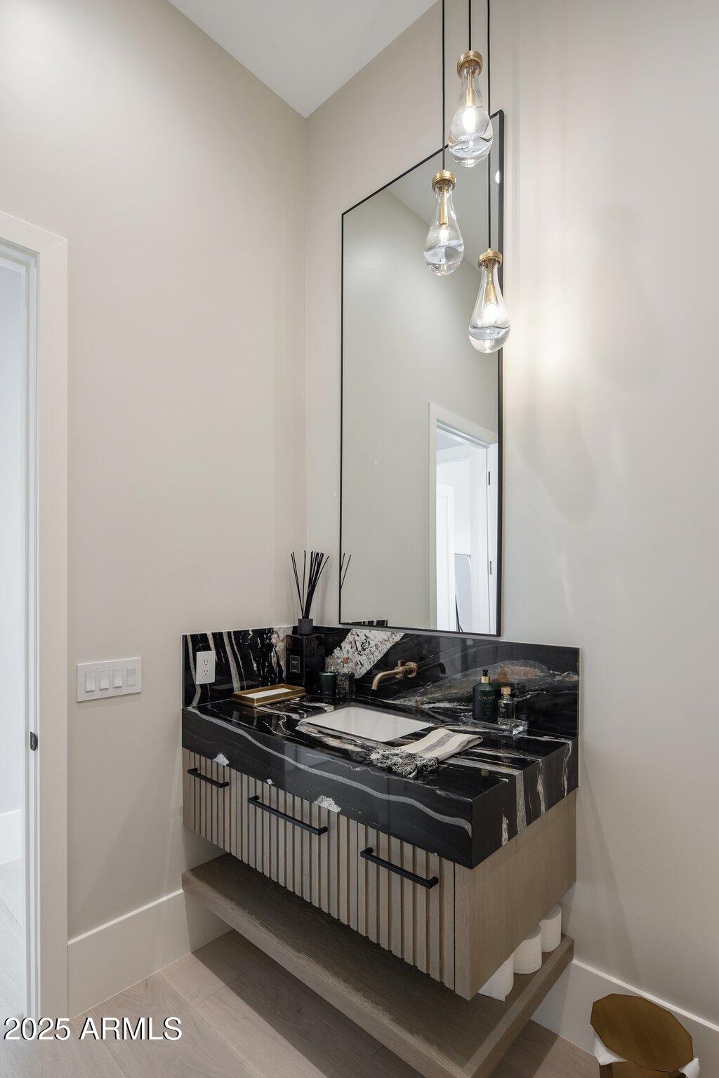 DESERT MOUNTAIN PHASE 1 UNIT FOUR - Residential