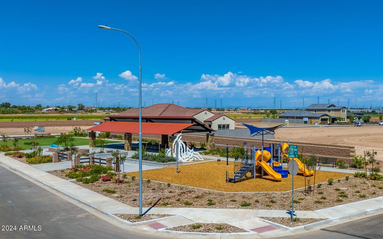 ALAMAR PHASE 5 - Residential