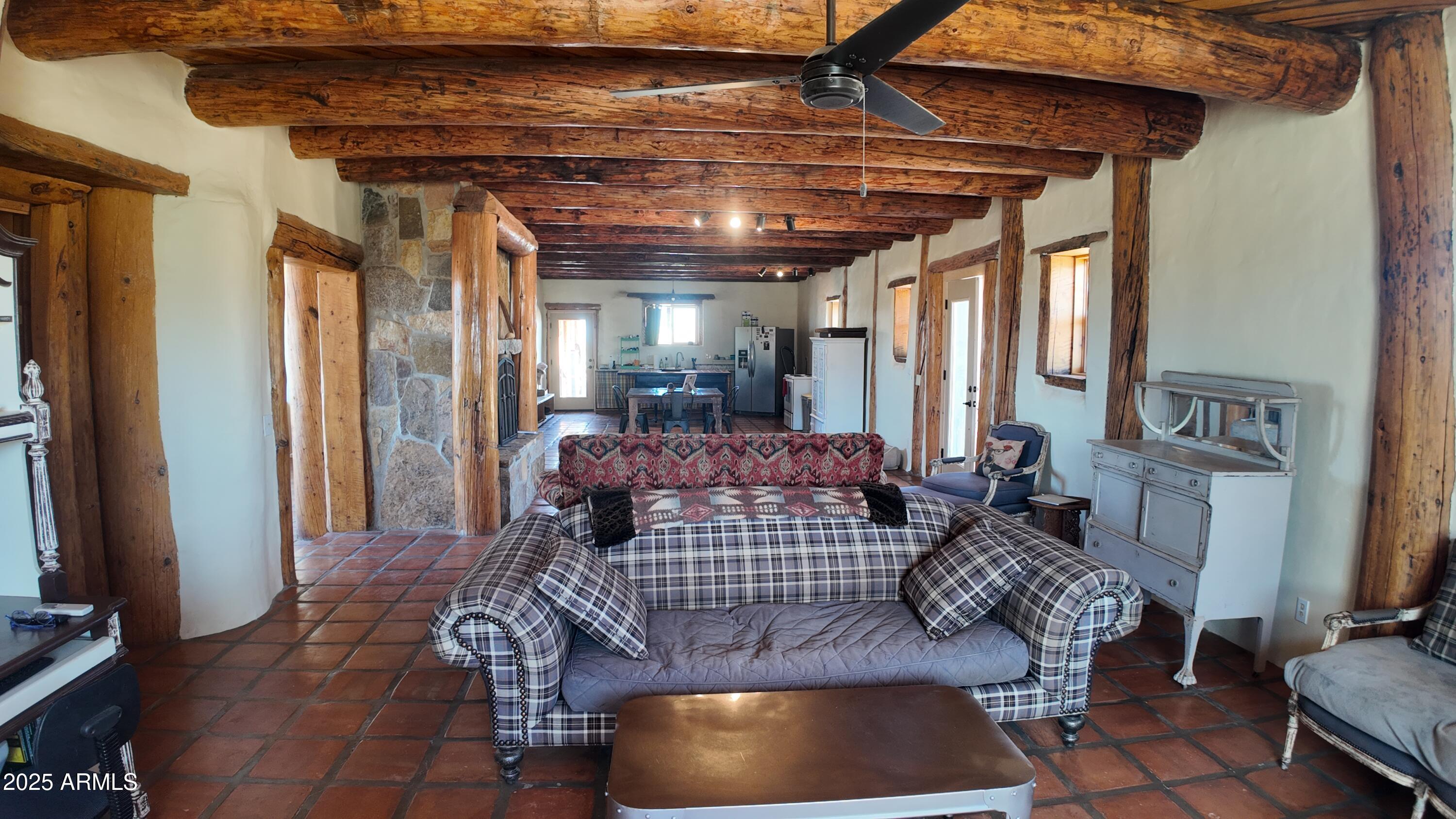 DRAGOON MOUNTAIN RANCH 1 - Residential