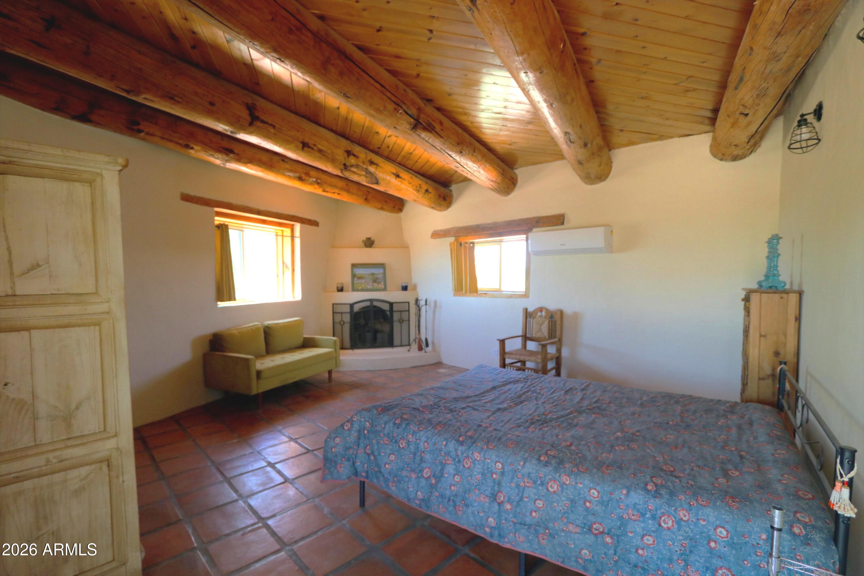 DRAGOON MOUNTAIN RANCH 1 - Residential