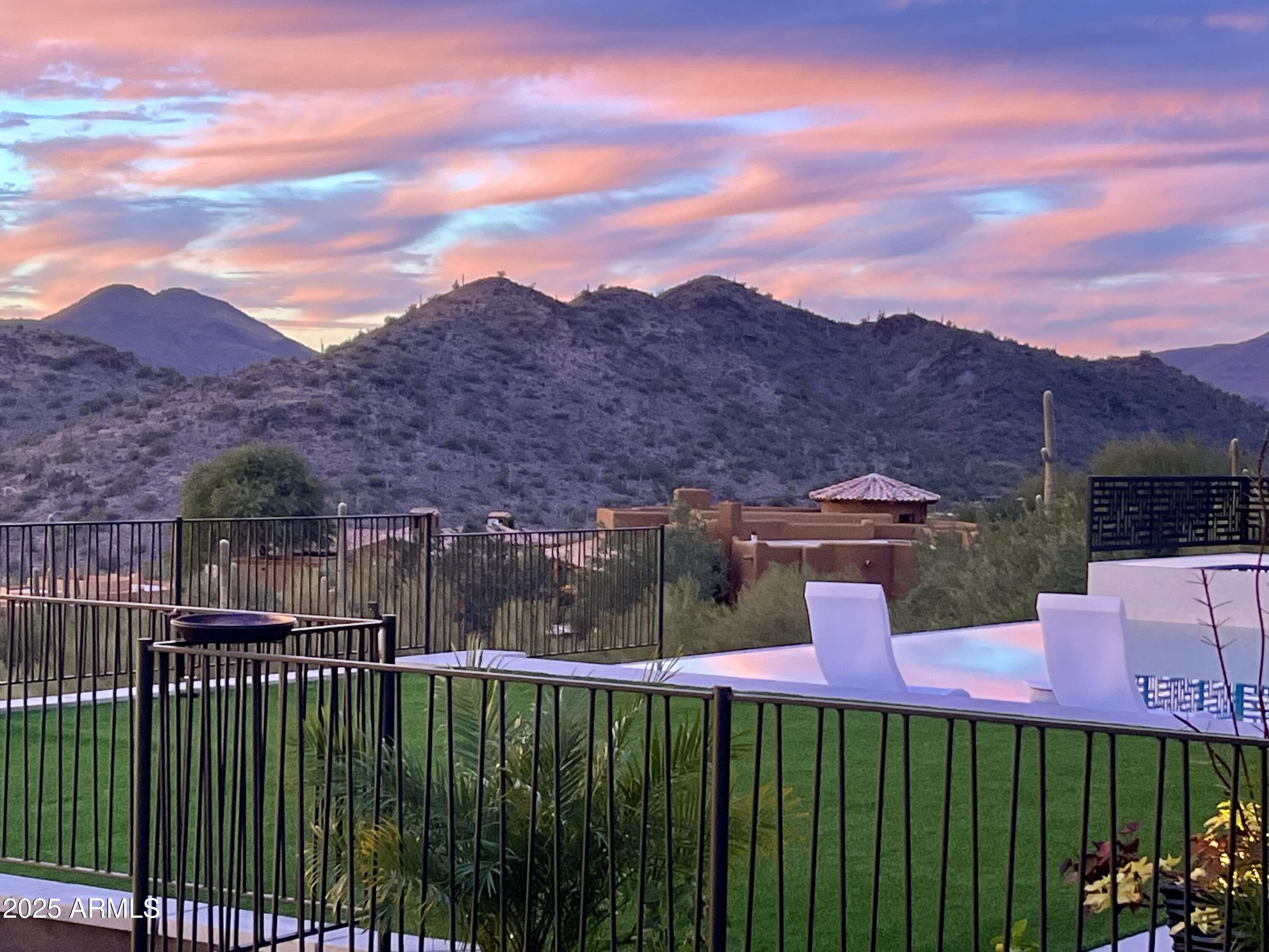 CAREFREE SENTINEL ROCK ESTATES 2 LOT 63-133 - Residential