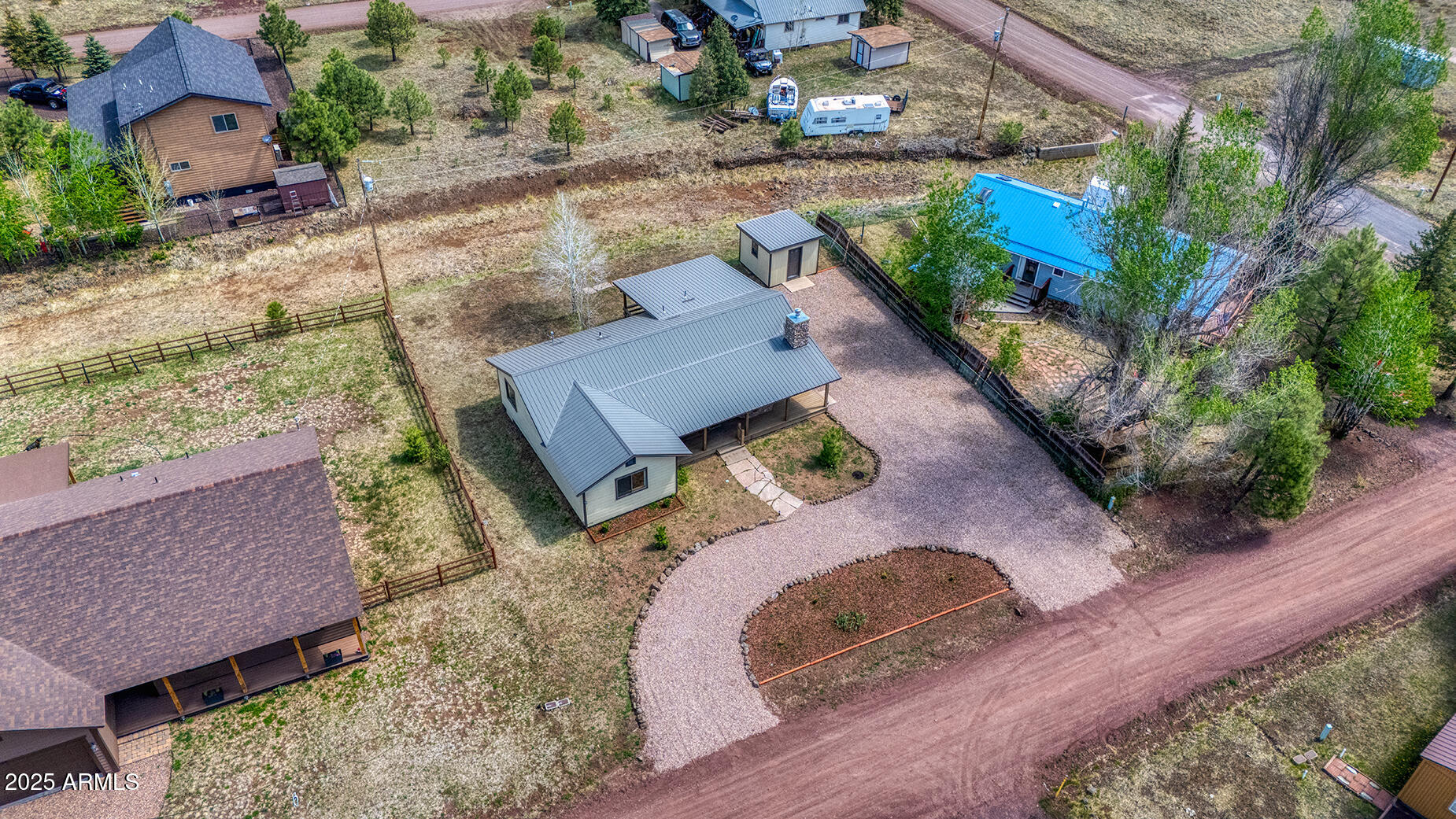 SKY HI RETREAT UNIT 2 - Residential