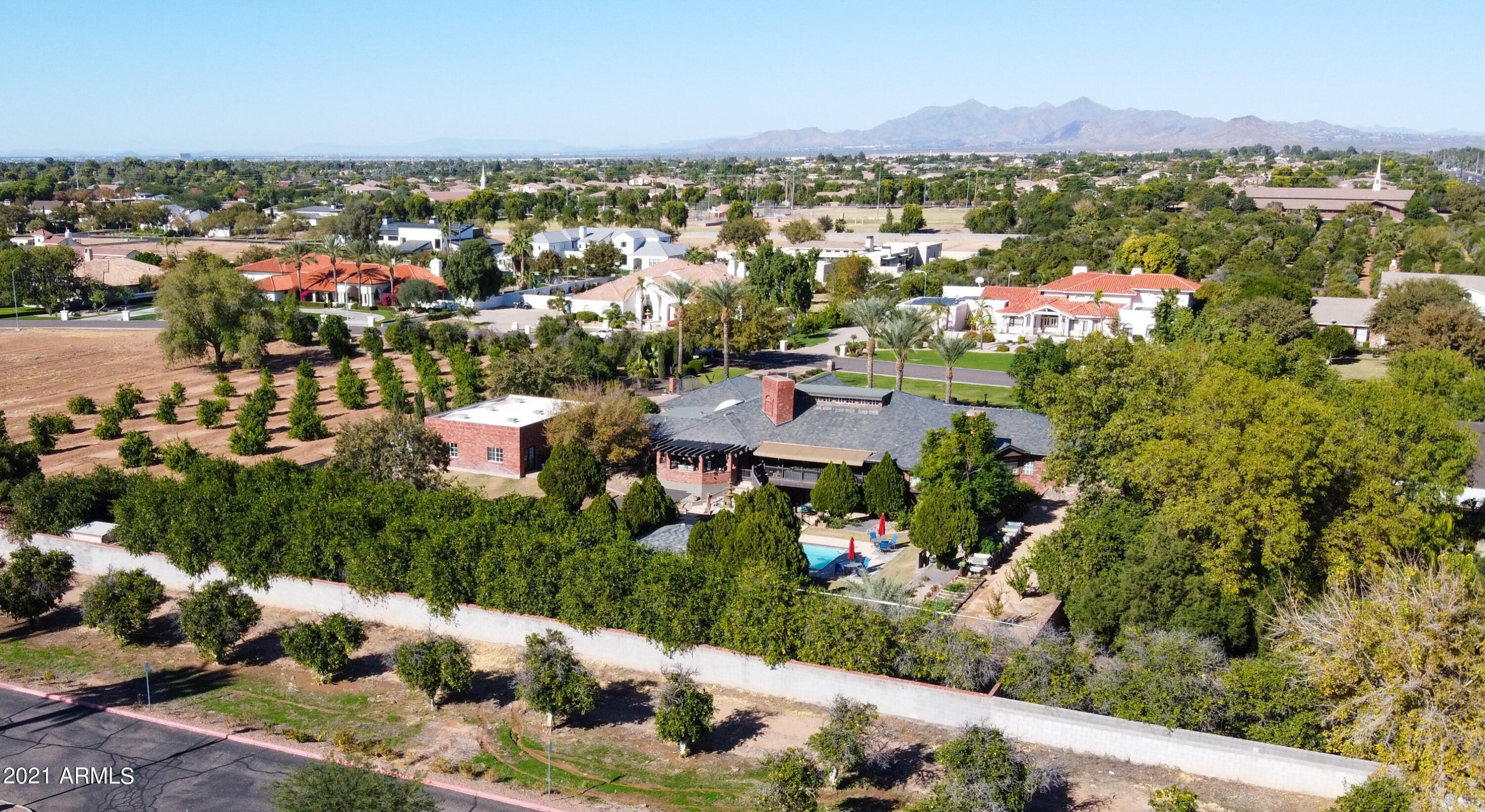 CHATHAM GROVES - Residential