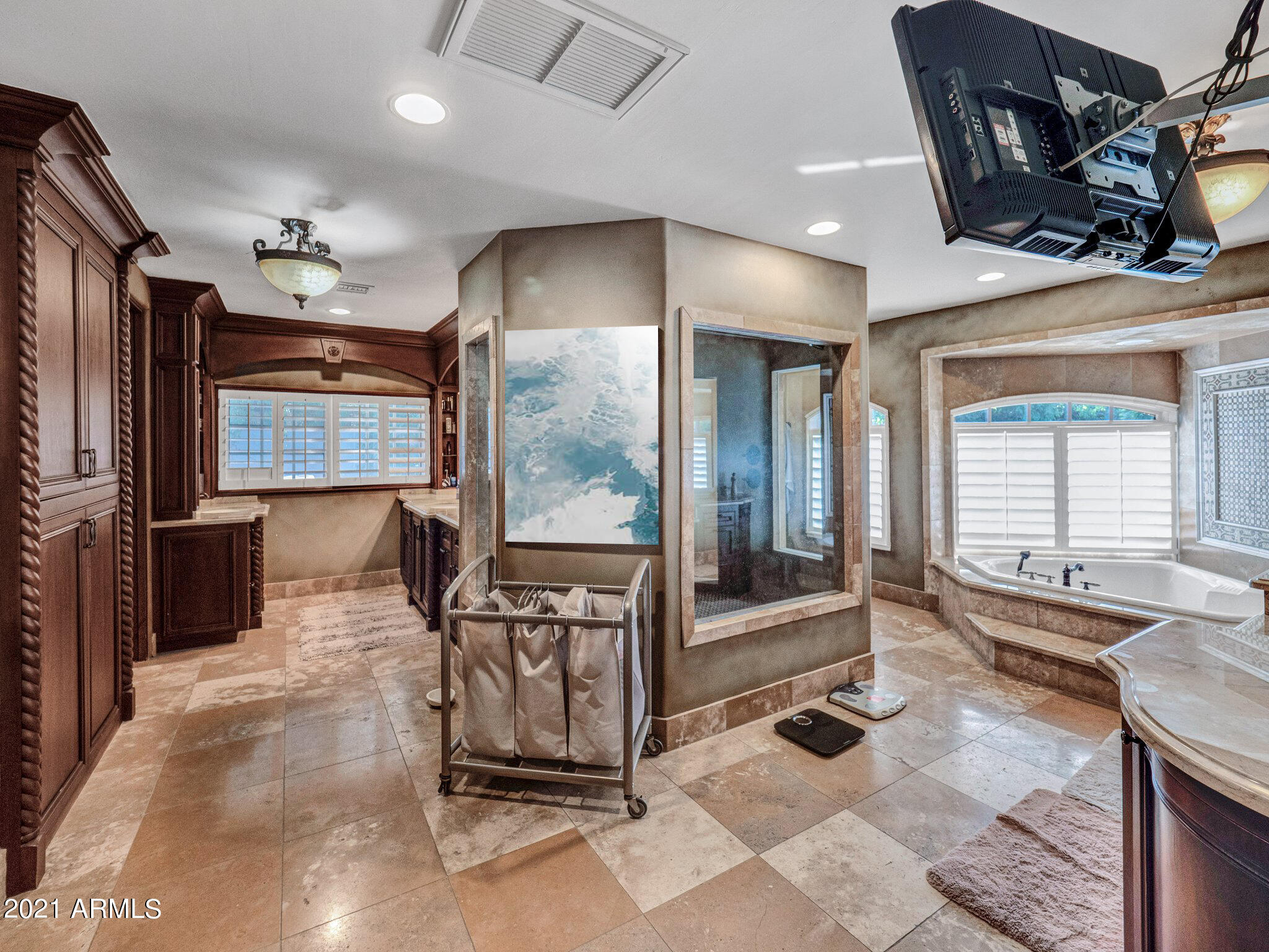 CHATHAM GROVES - Residential