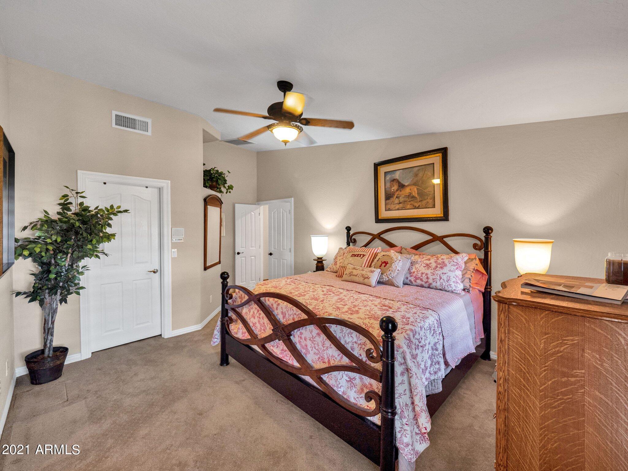 CHATHAM GROVES - Residential
