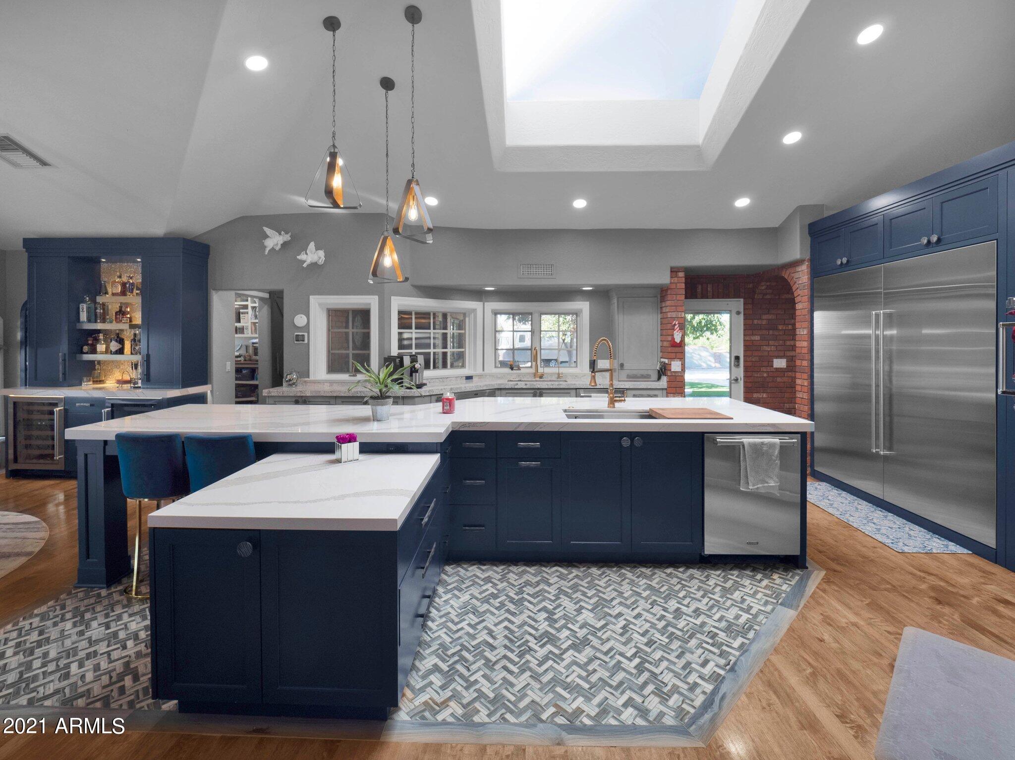 CHATHAM GROVES - Residential