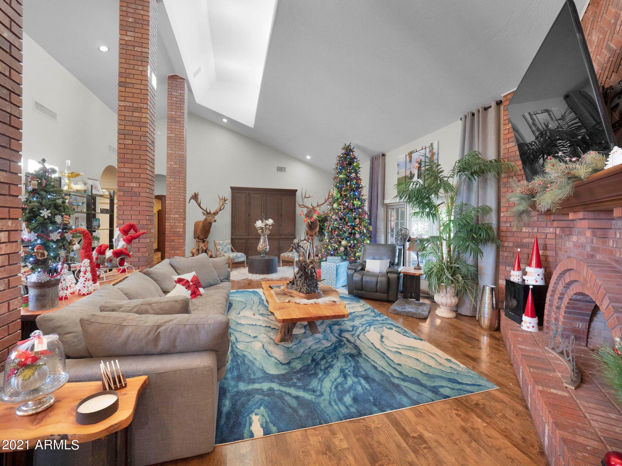 CHATHAM GROVES - Residential