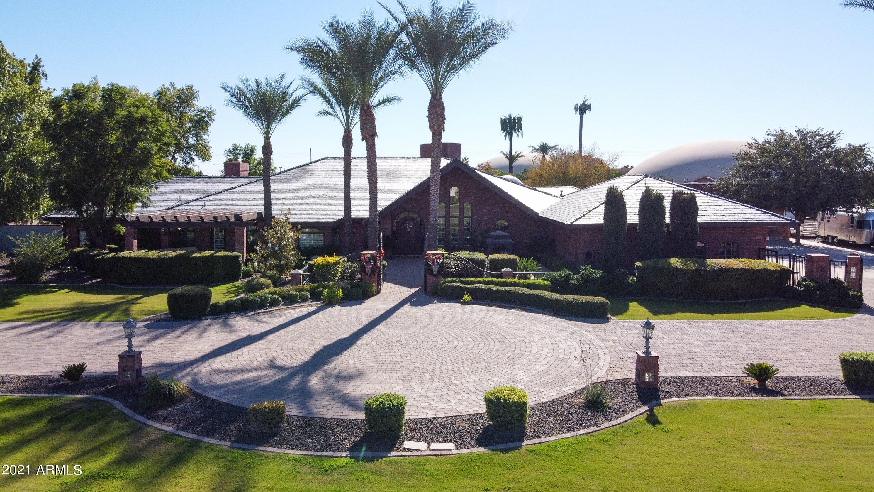 CHATHAM GROVES - Residential