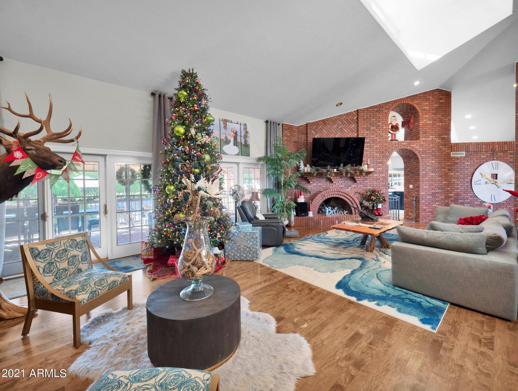 CHATHAM GROVES - Residential