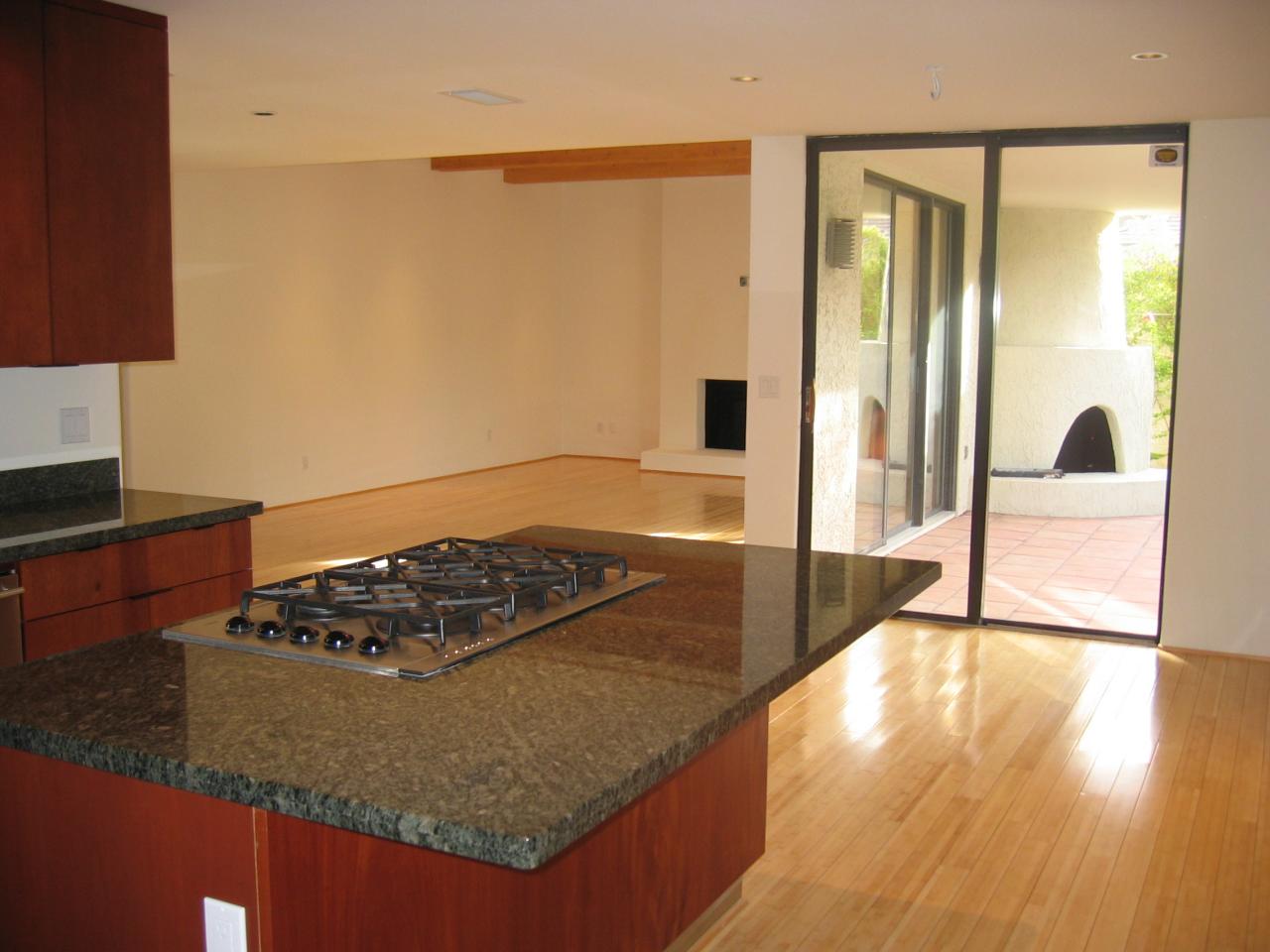 VILLA DEL ESTE - Residential Lease