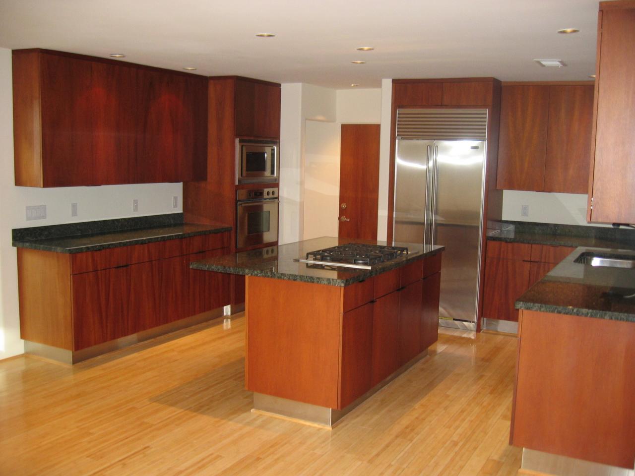 VILLA DEL ESTE - Residential Lease