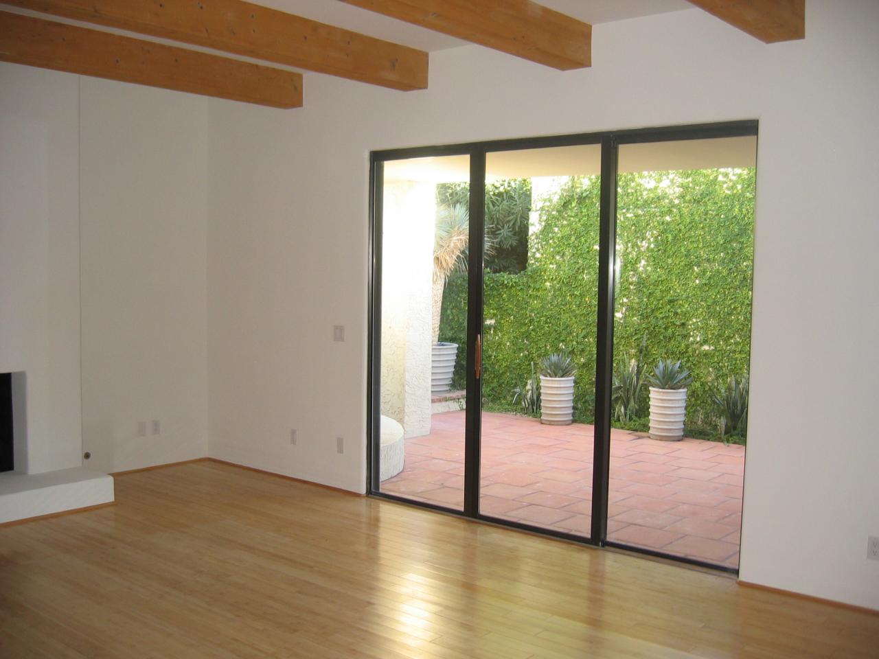 VILLA DEL ESTE - Residential Lease