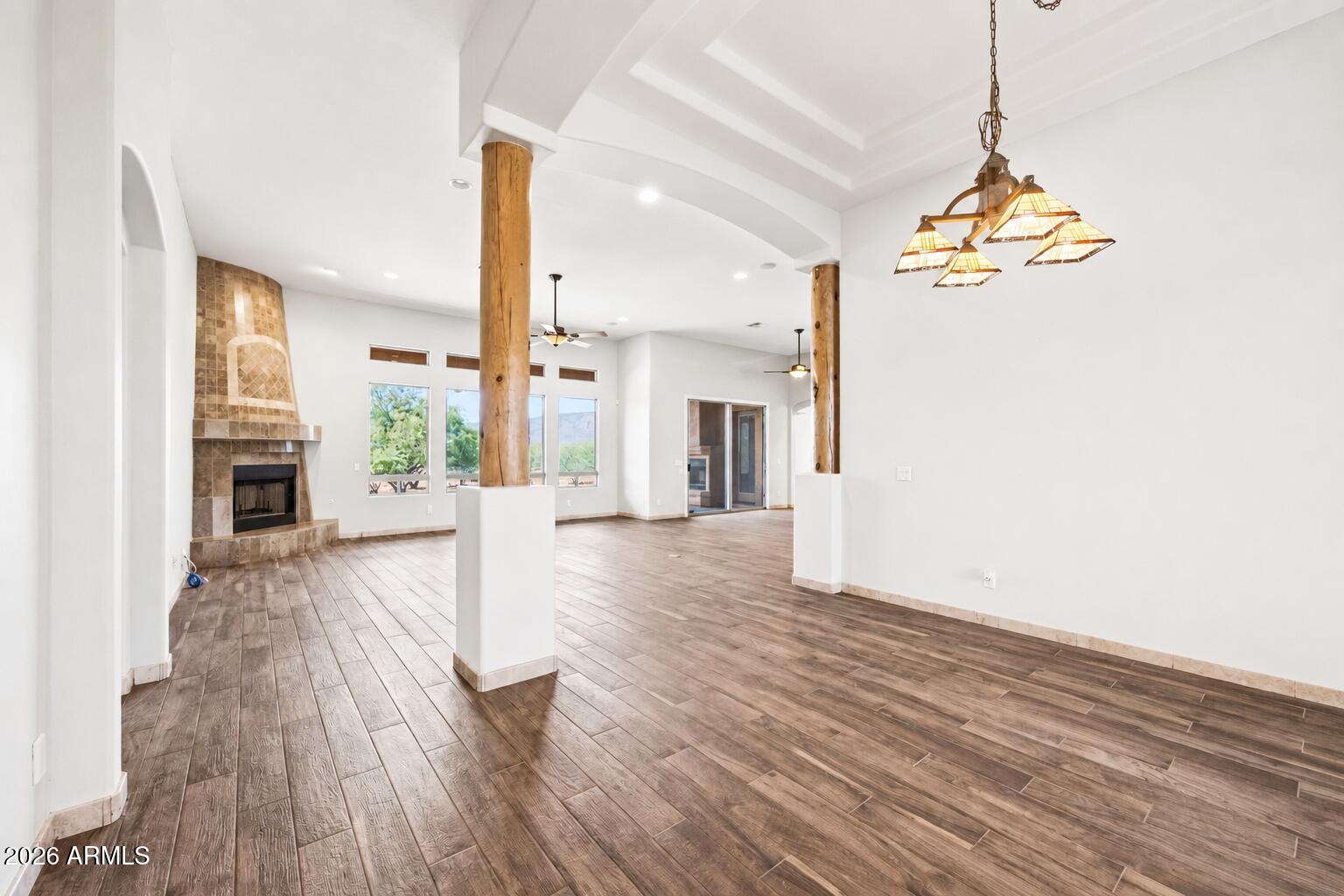 METES AND BOUNDS - Residential