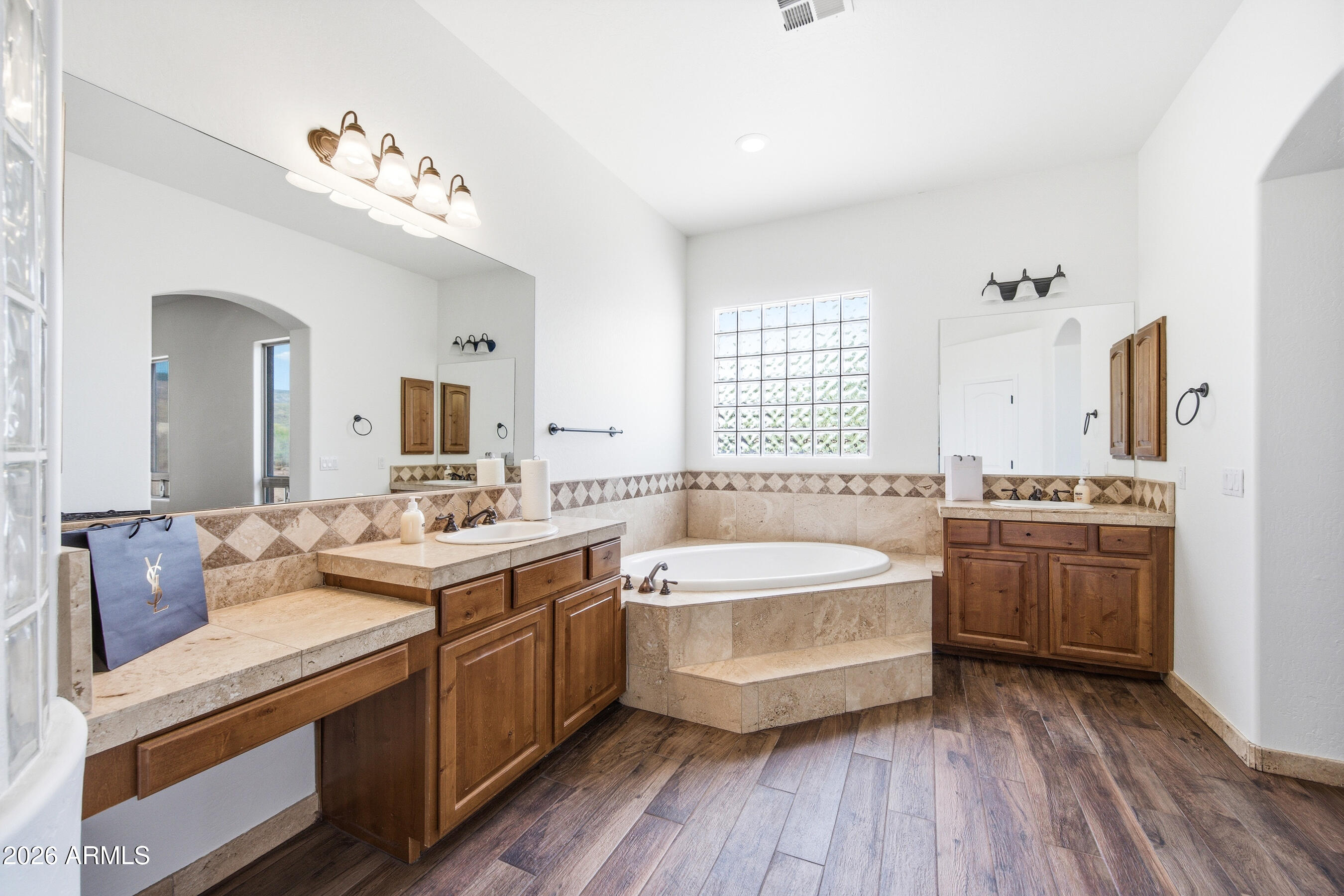 METES AND BOUNDS - Residential