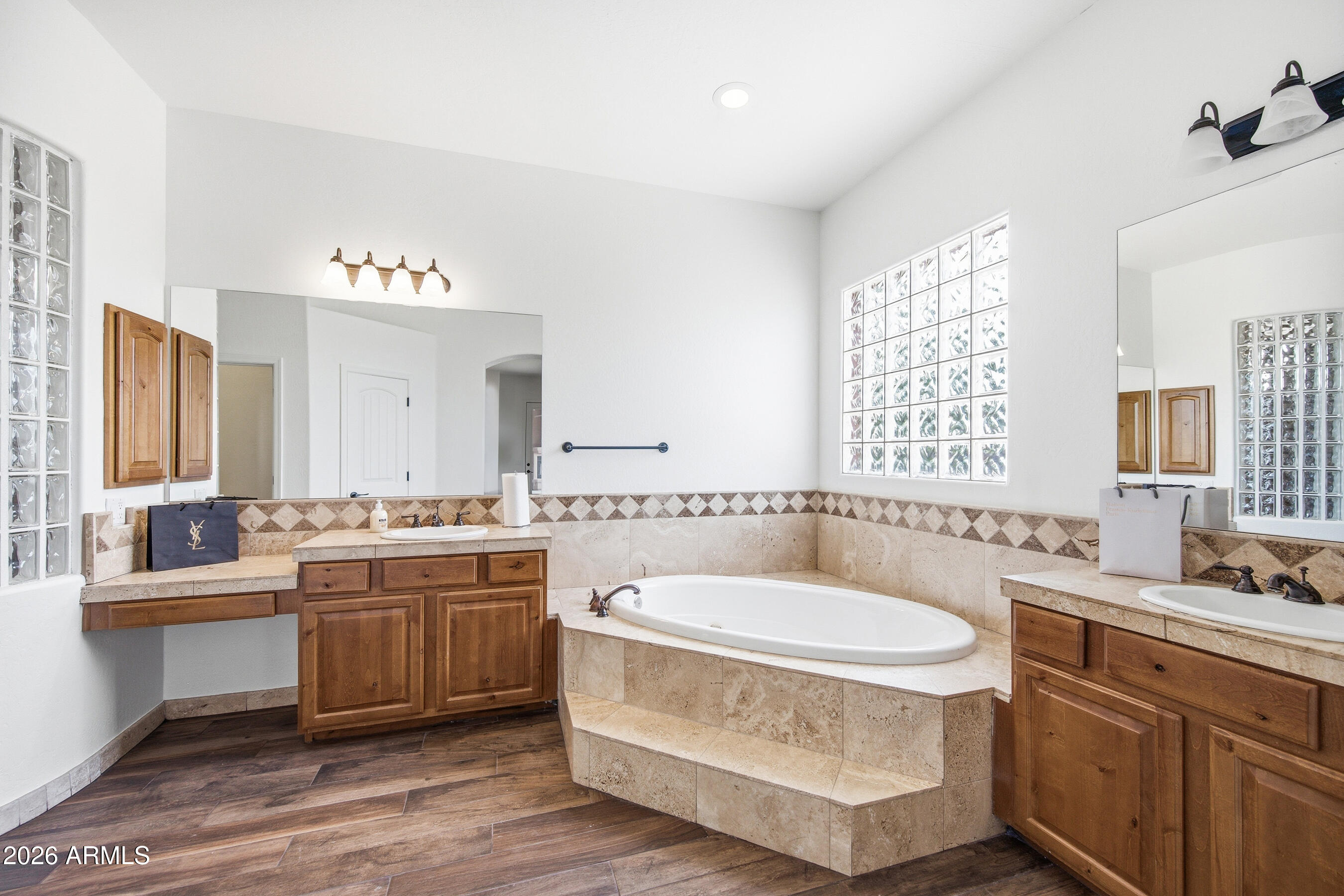 METES AND BOUNDS - Residential