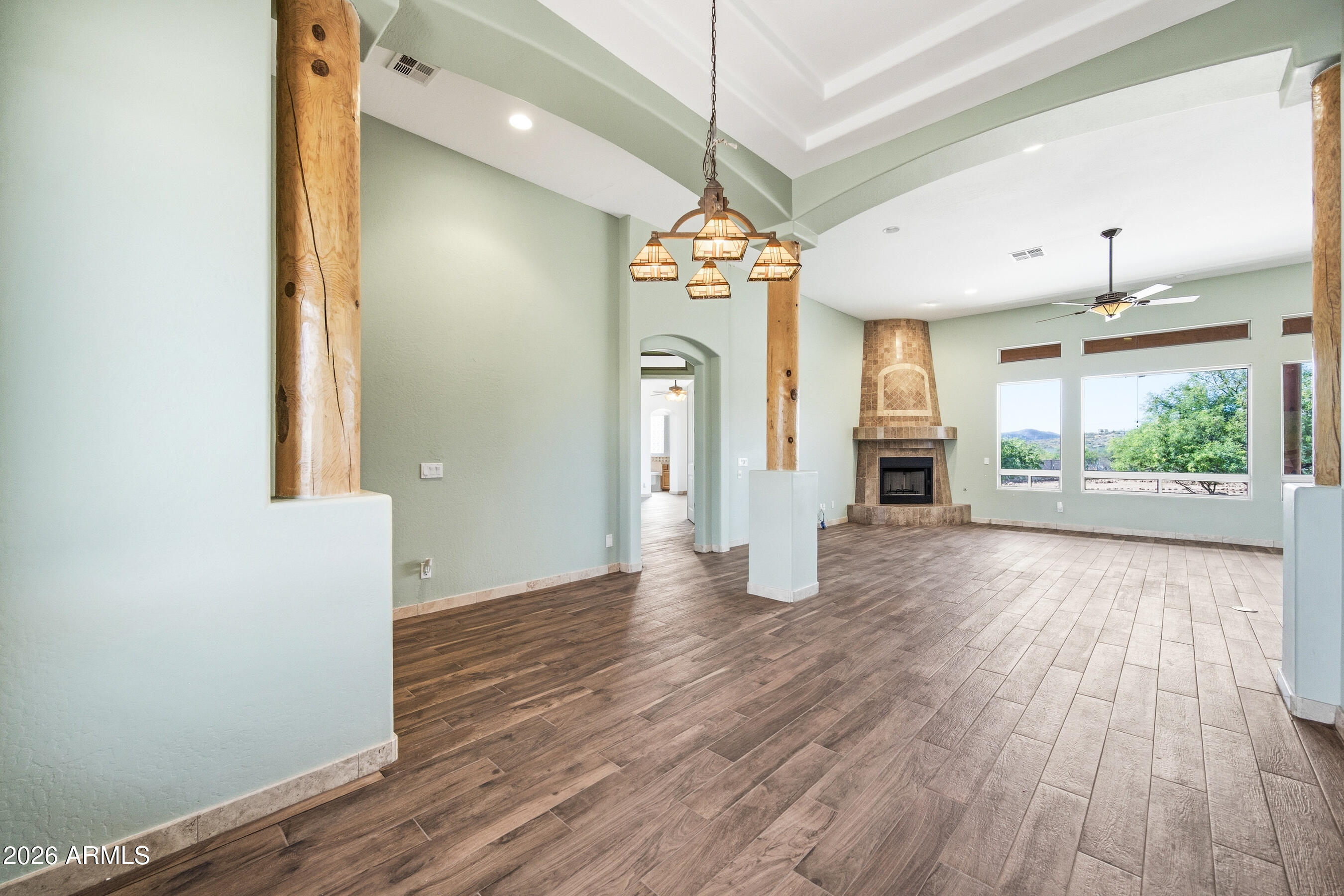 METES AND BOUNDS - Residential