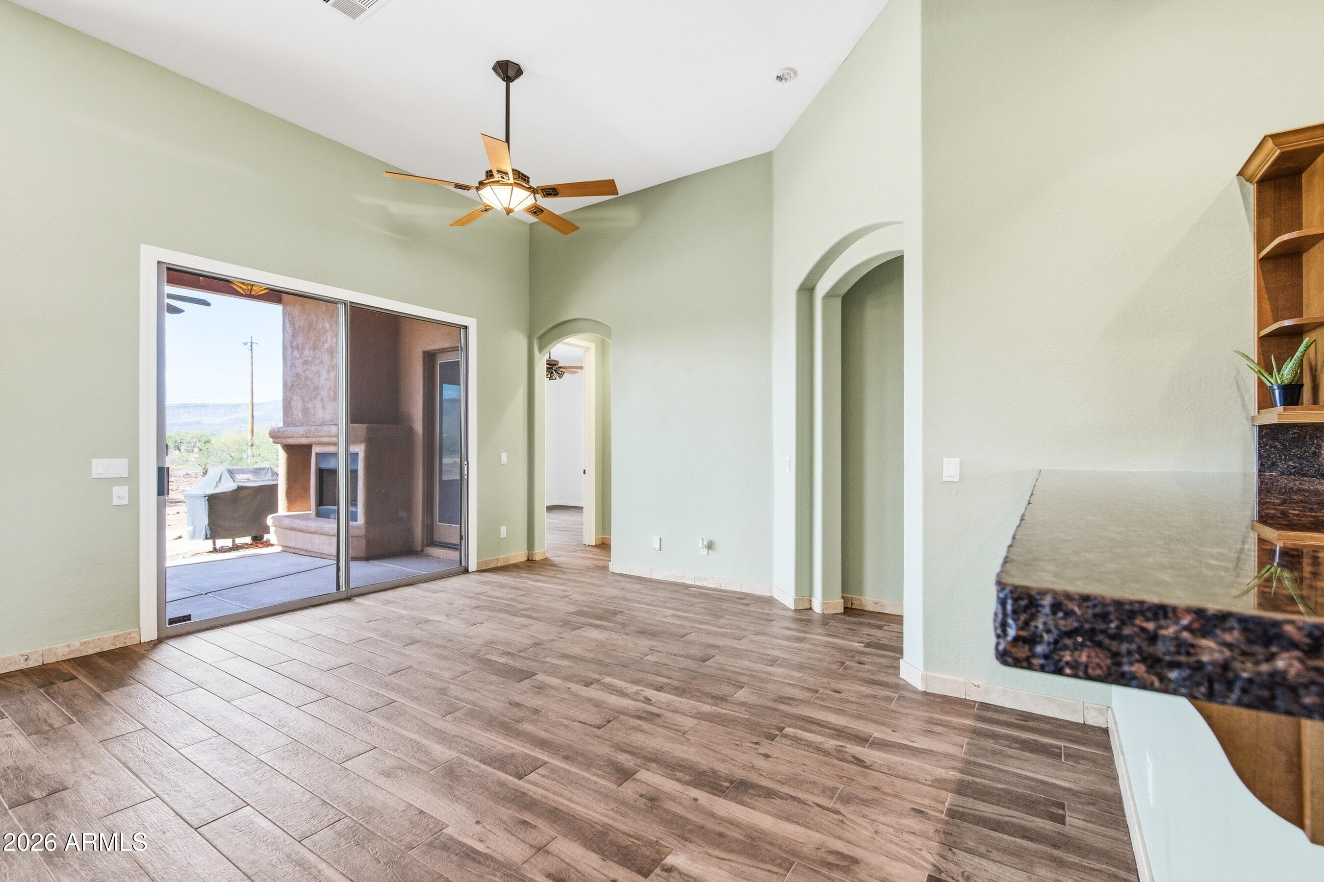METES AND BOUNDS - Residential