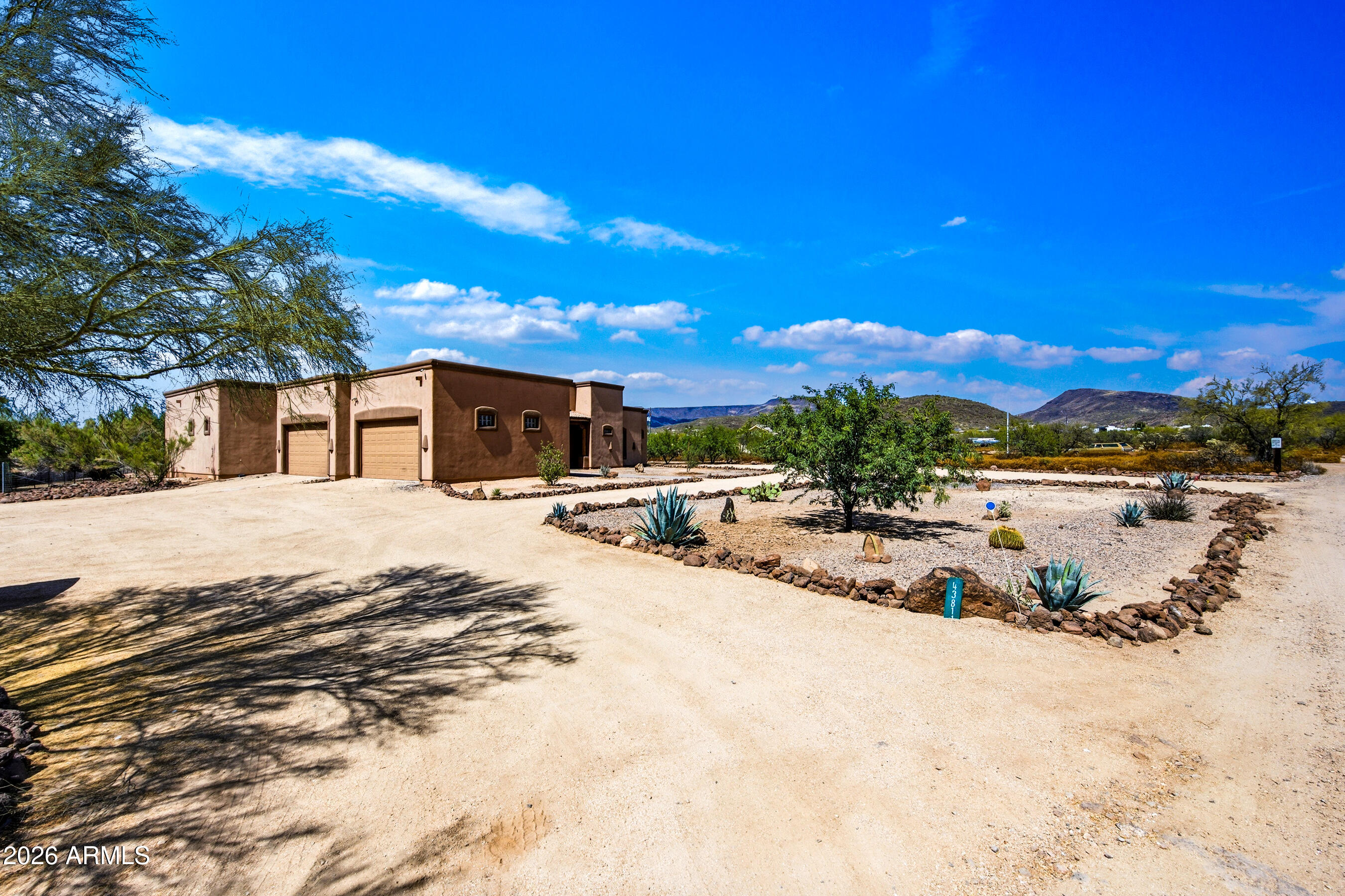METES AND BOUNDS - Residential