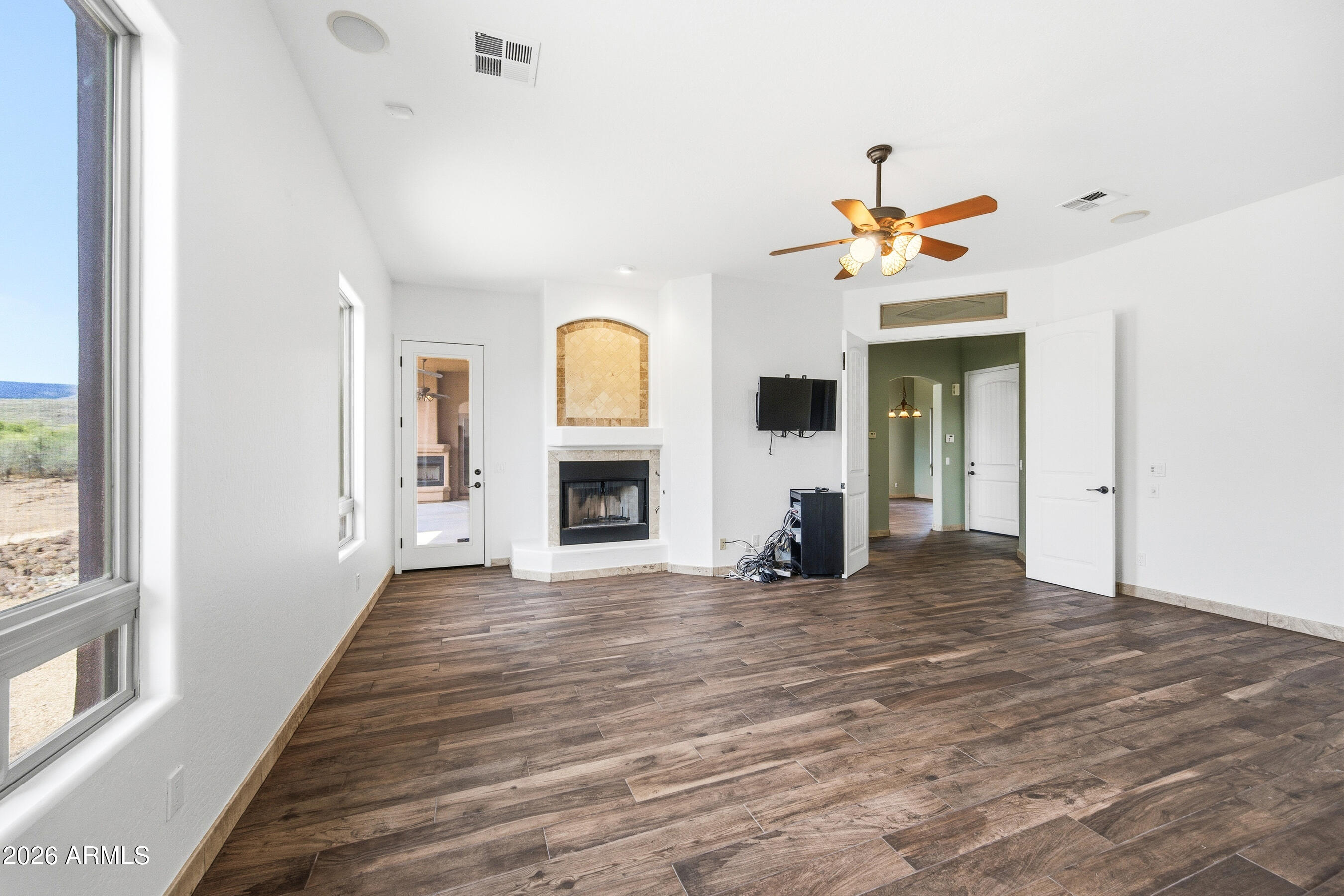 METES AND BOUNDS - Residential