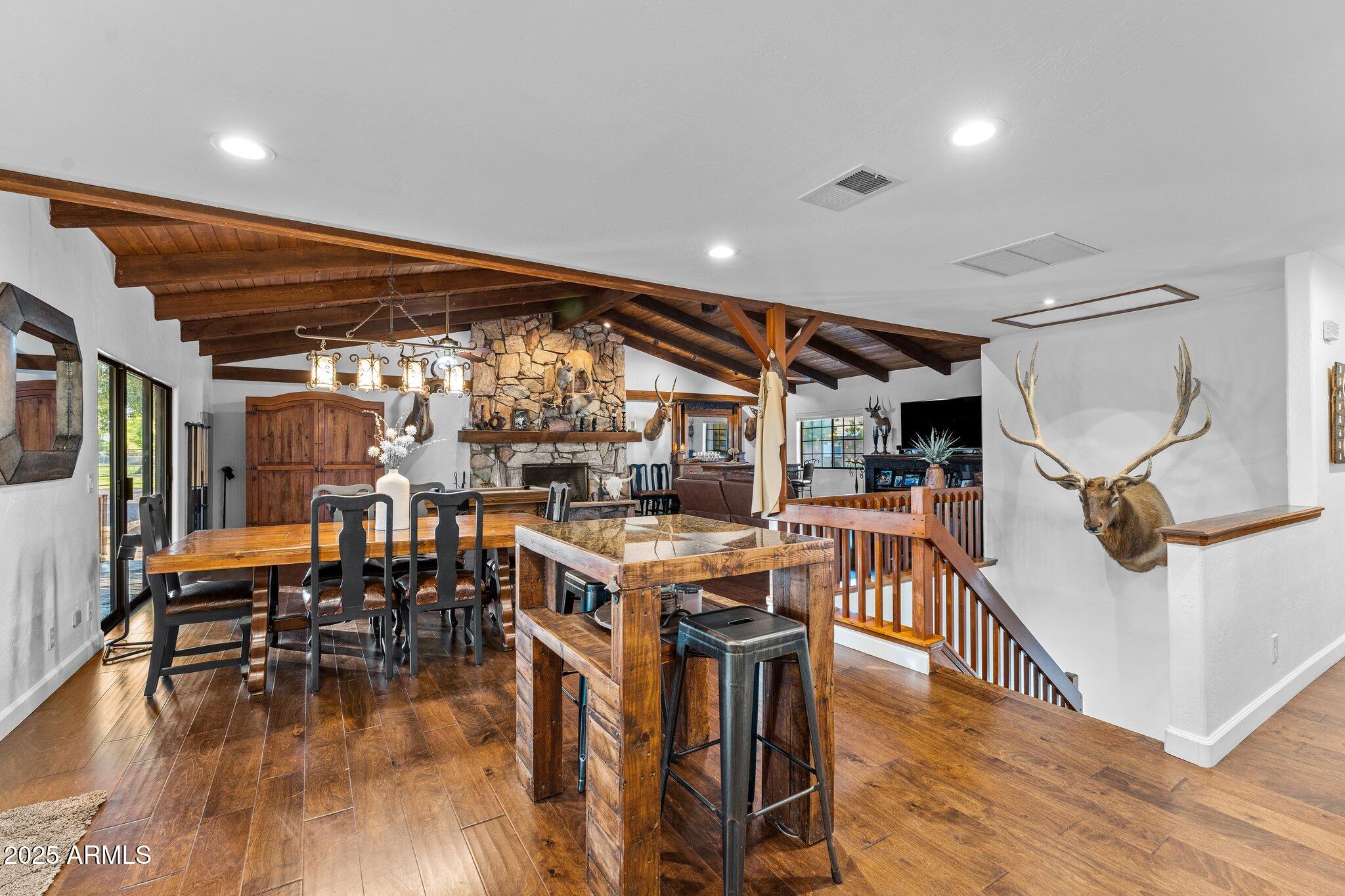 SAWYER ESTATES - Residential