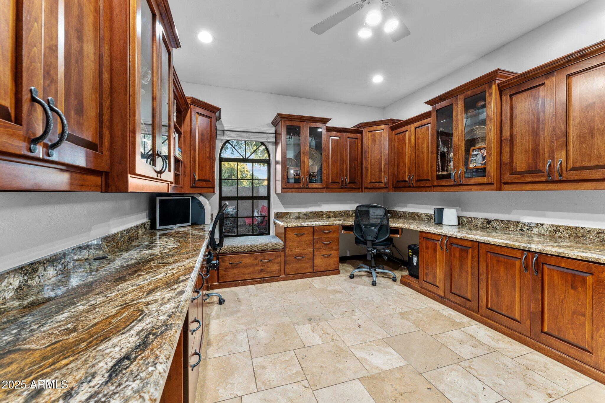 SAWYER ESTATES - Residential