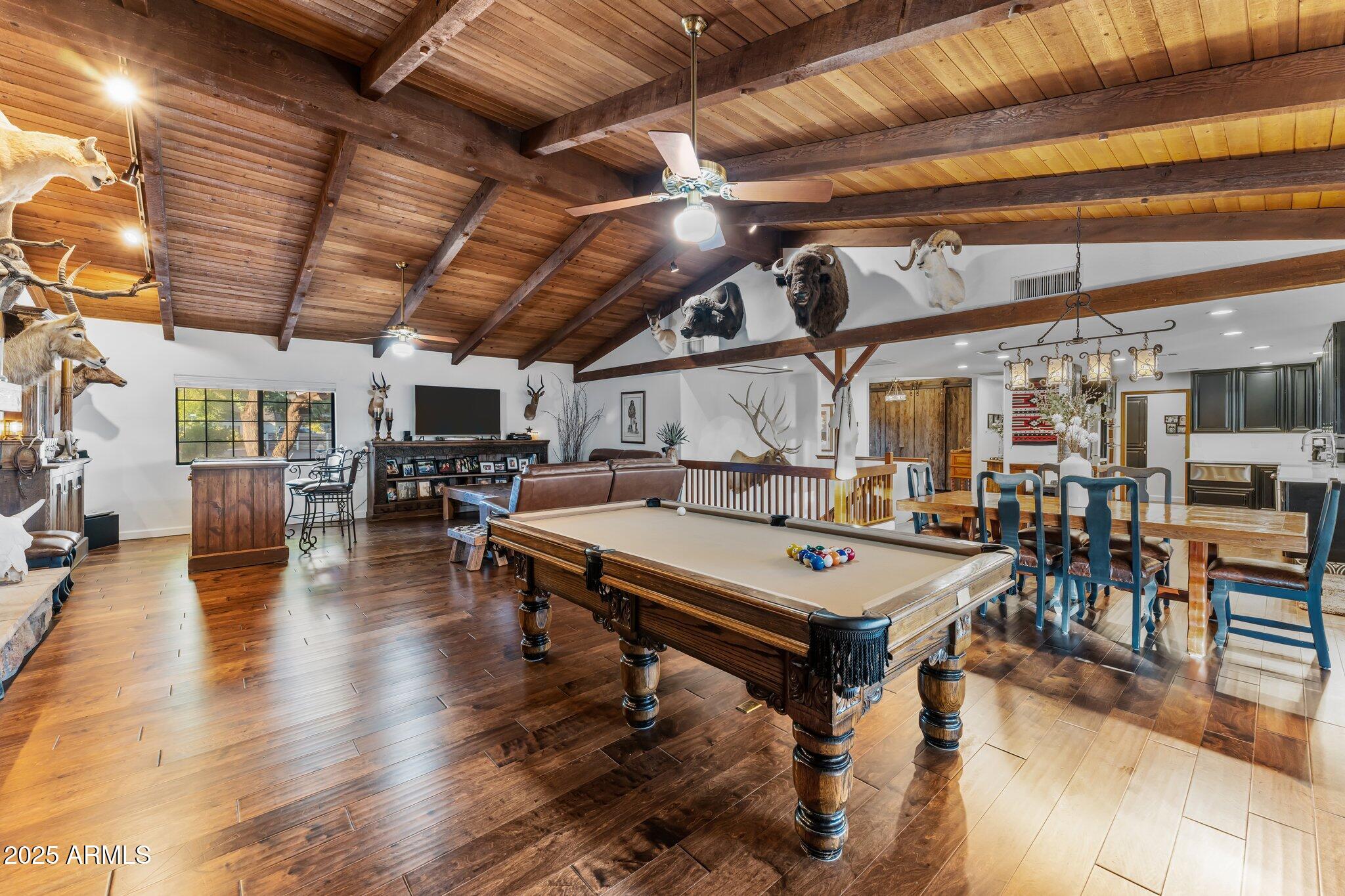SAWYER ESTATES - Residential