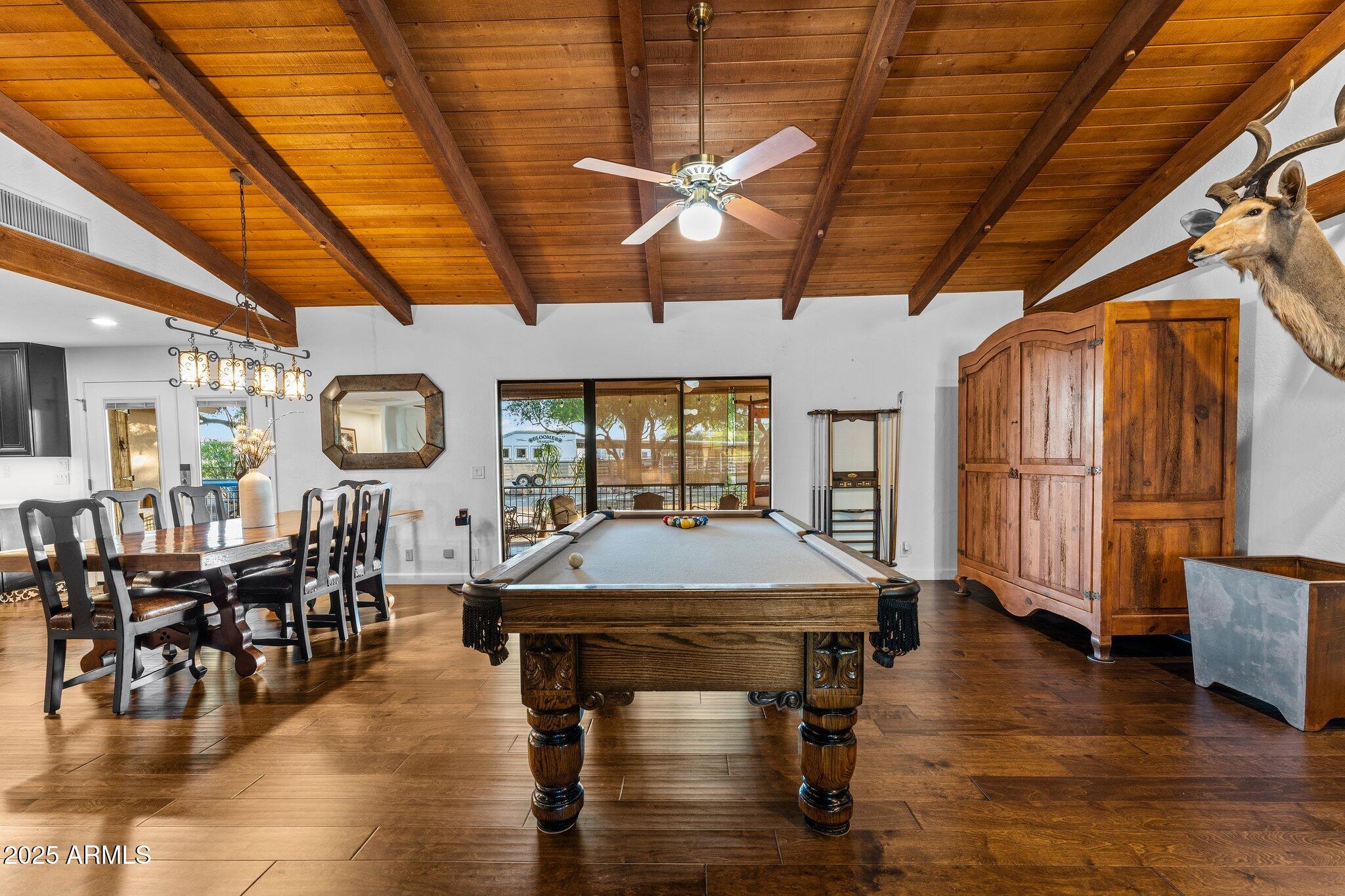 SAWYER ESTATES - Residential
