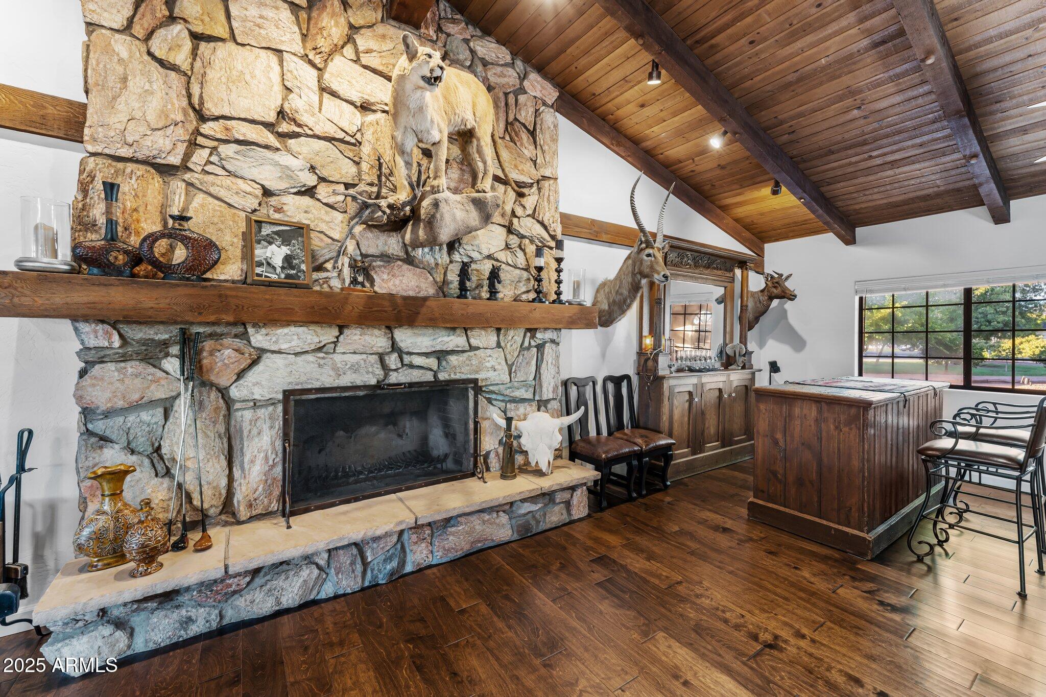 SAWYER ESTATES - Residential