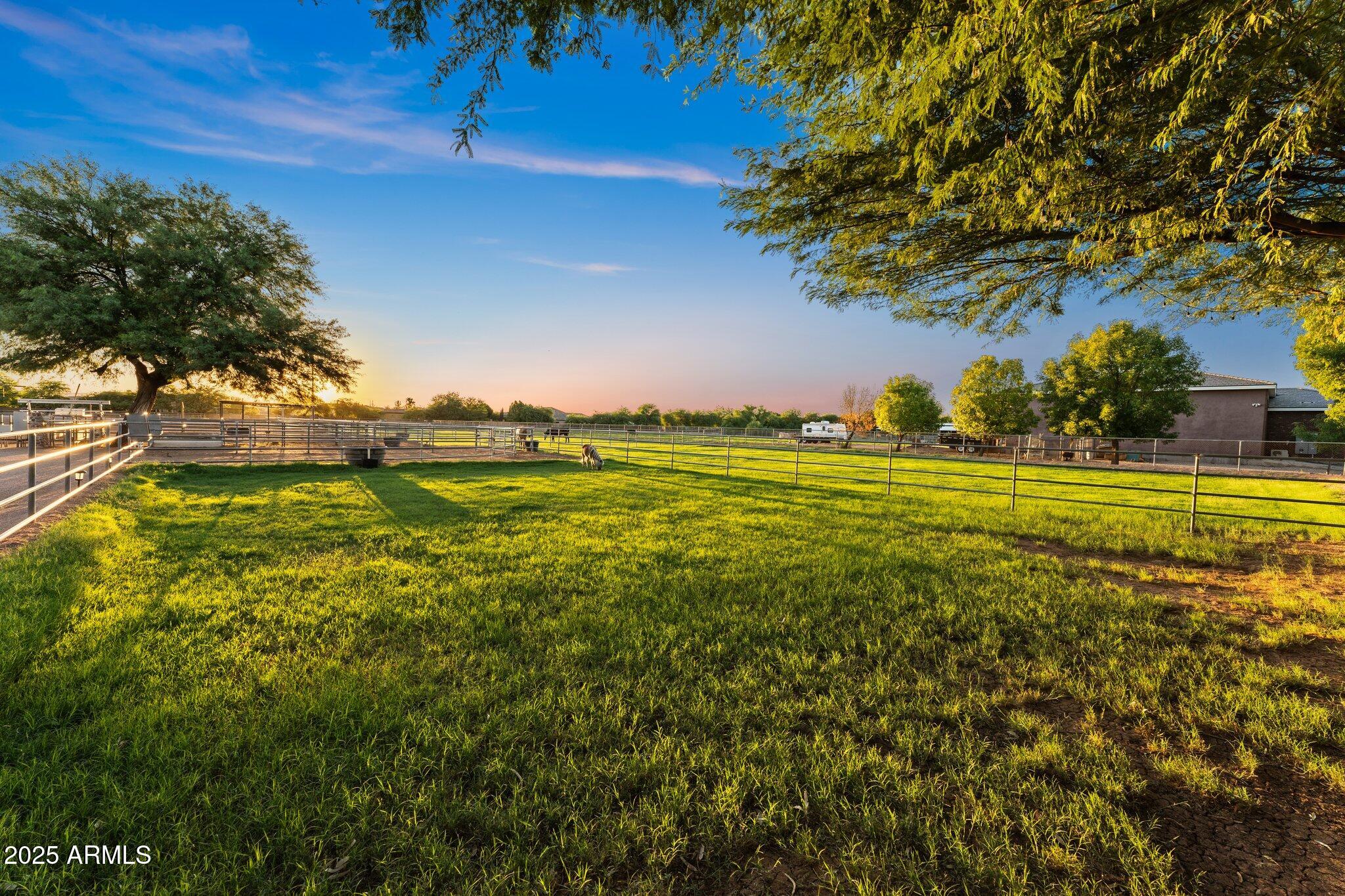 SAWYER ESTATES - Residential