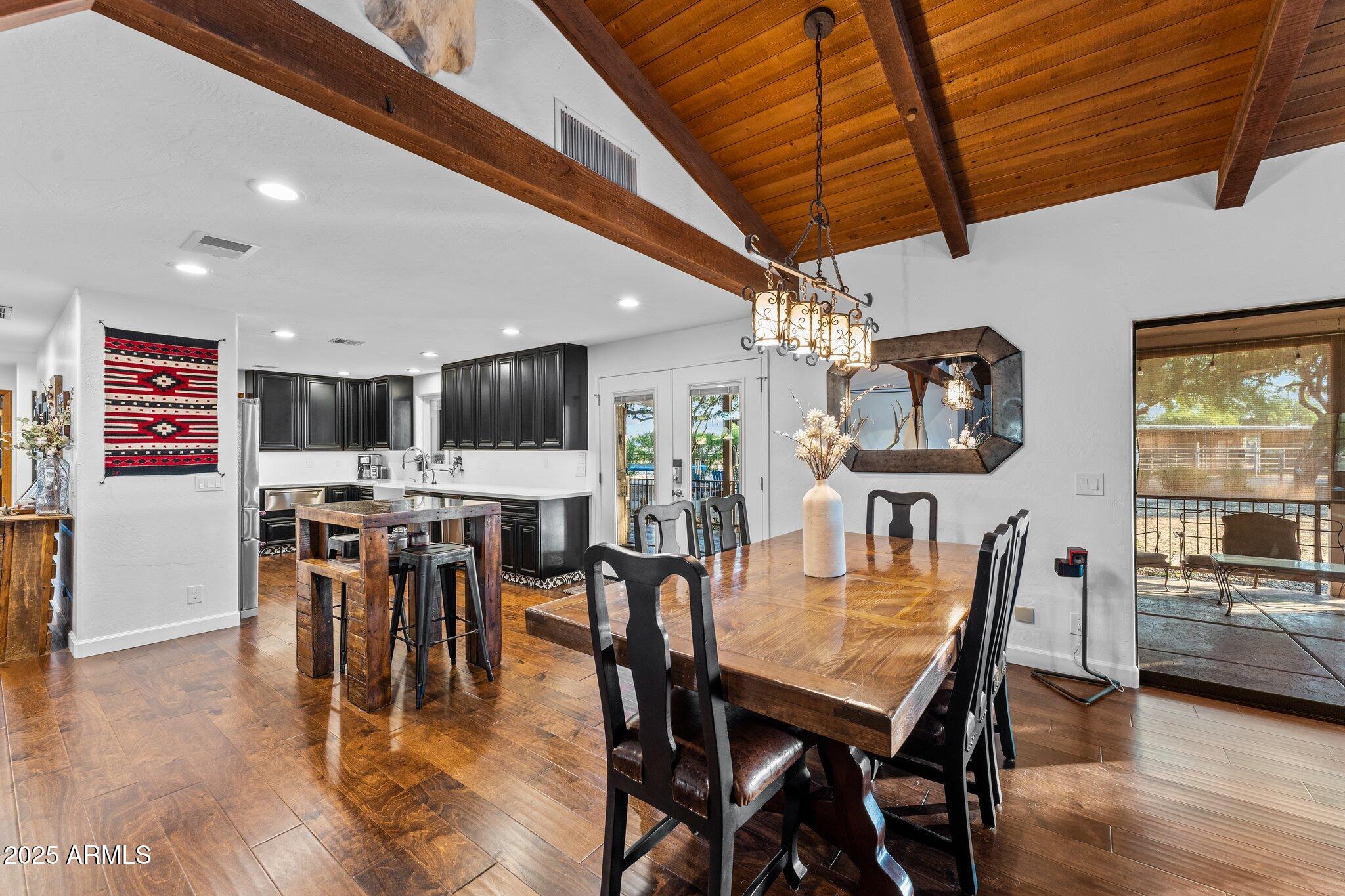 SAWYER ESTATES - Residential