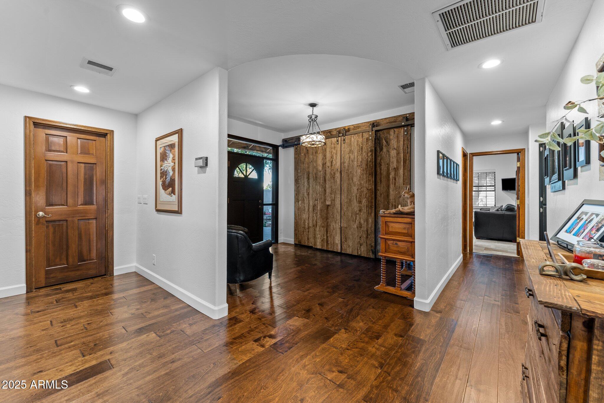 SAWYER ESTATES - Residential