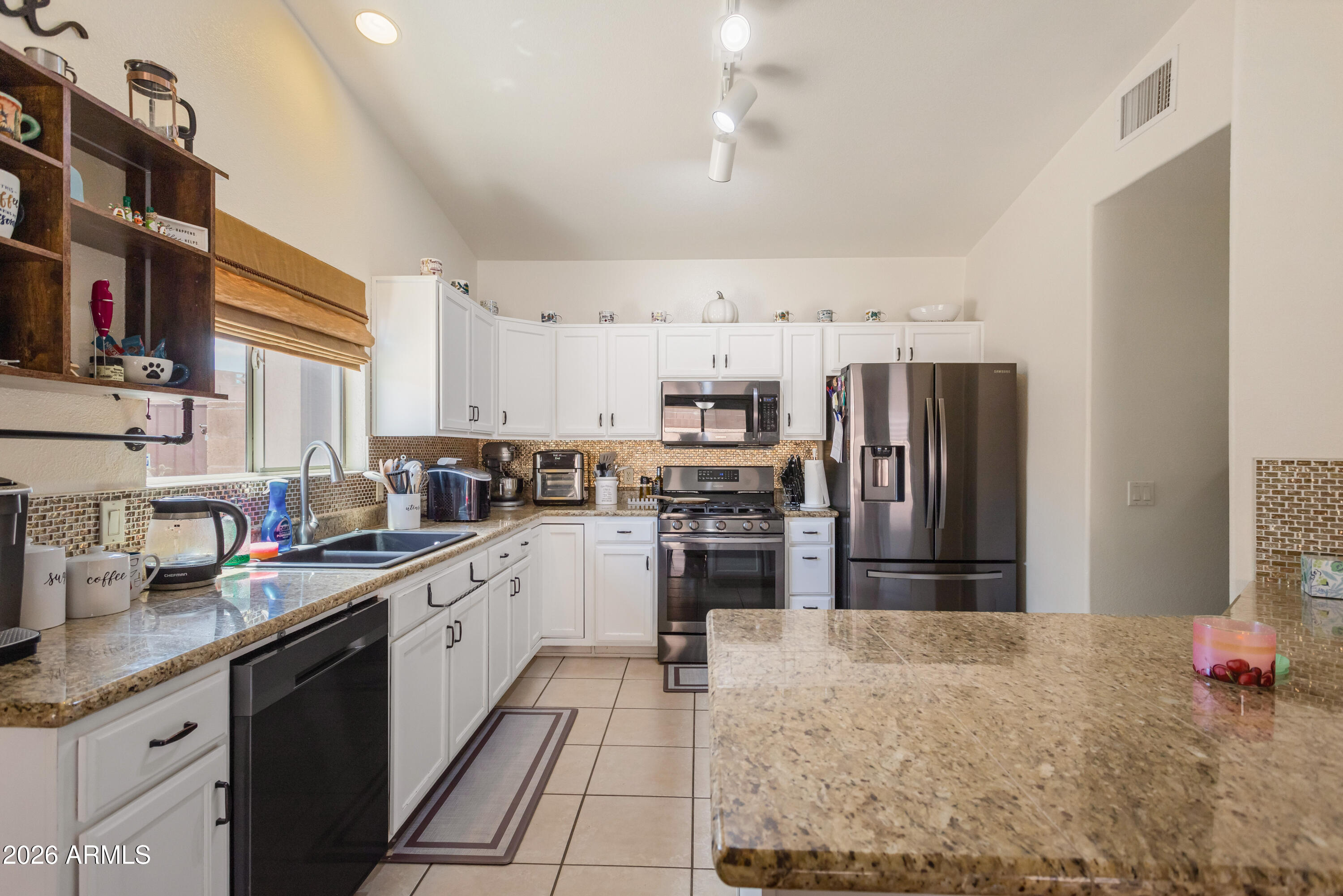 CANYON DE FLORES PHASE 2C - Residential