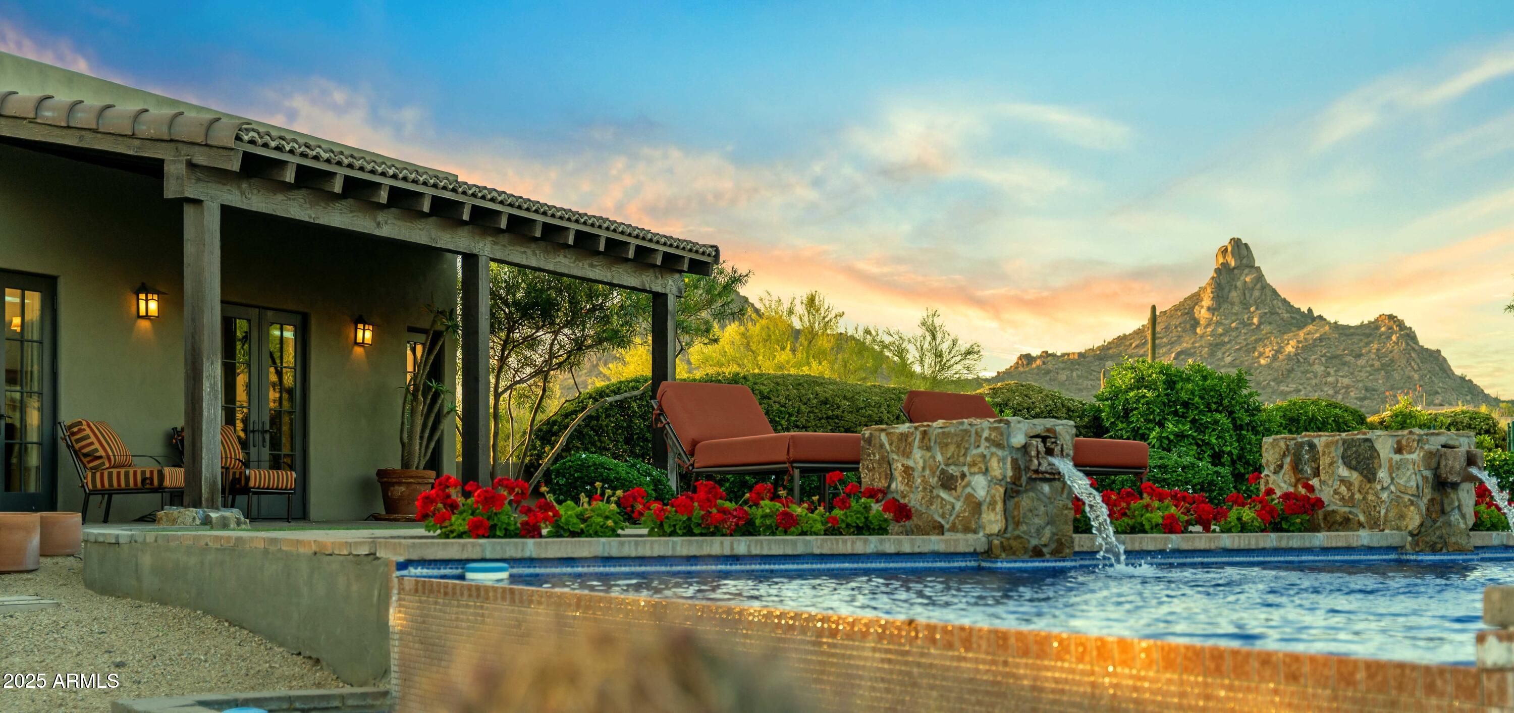 LADERA VISTA - Residential