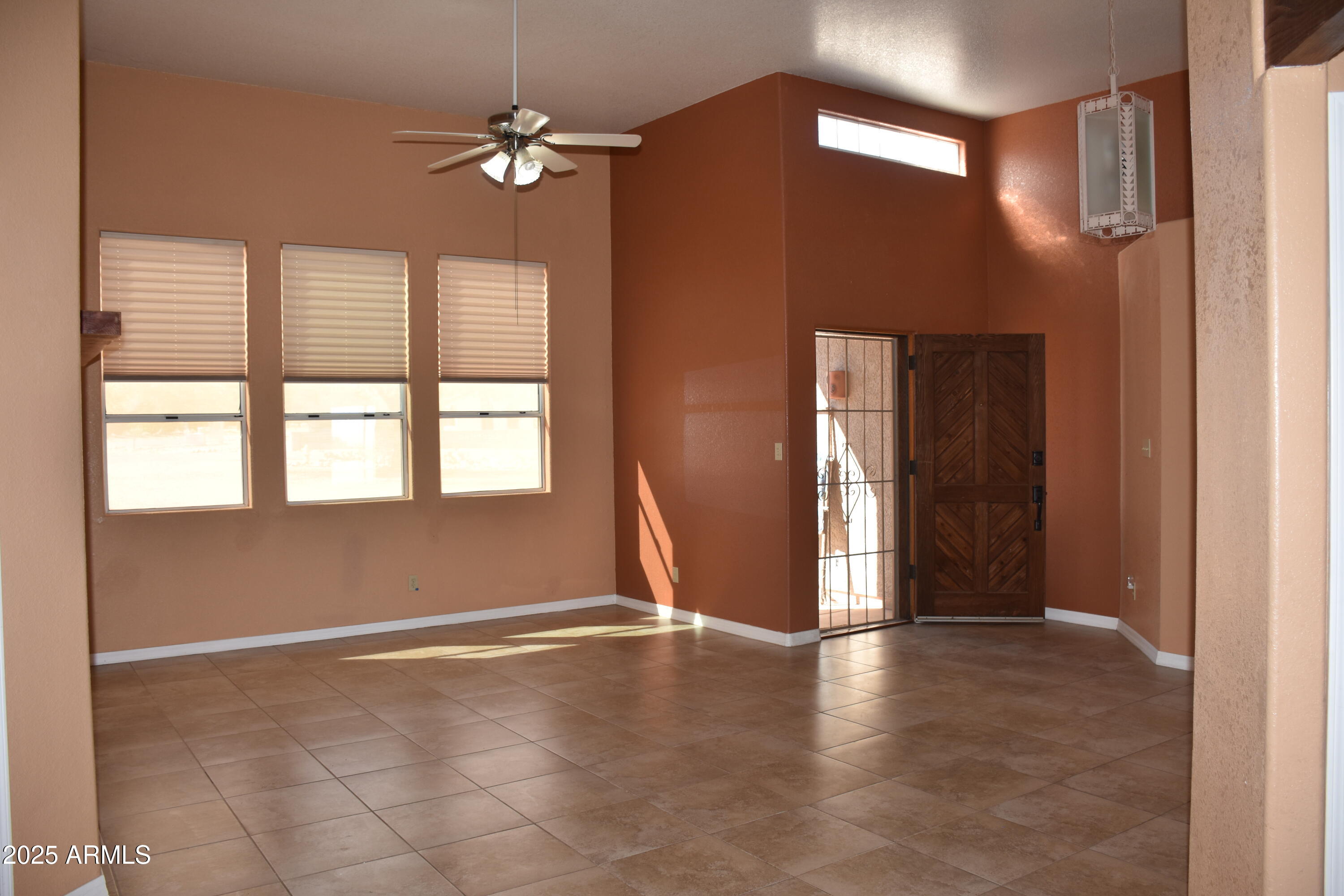 MOUNTAIN SHADOWS PHASE C - Residential