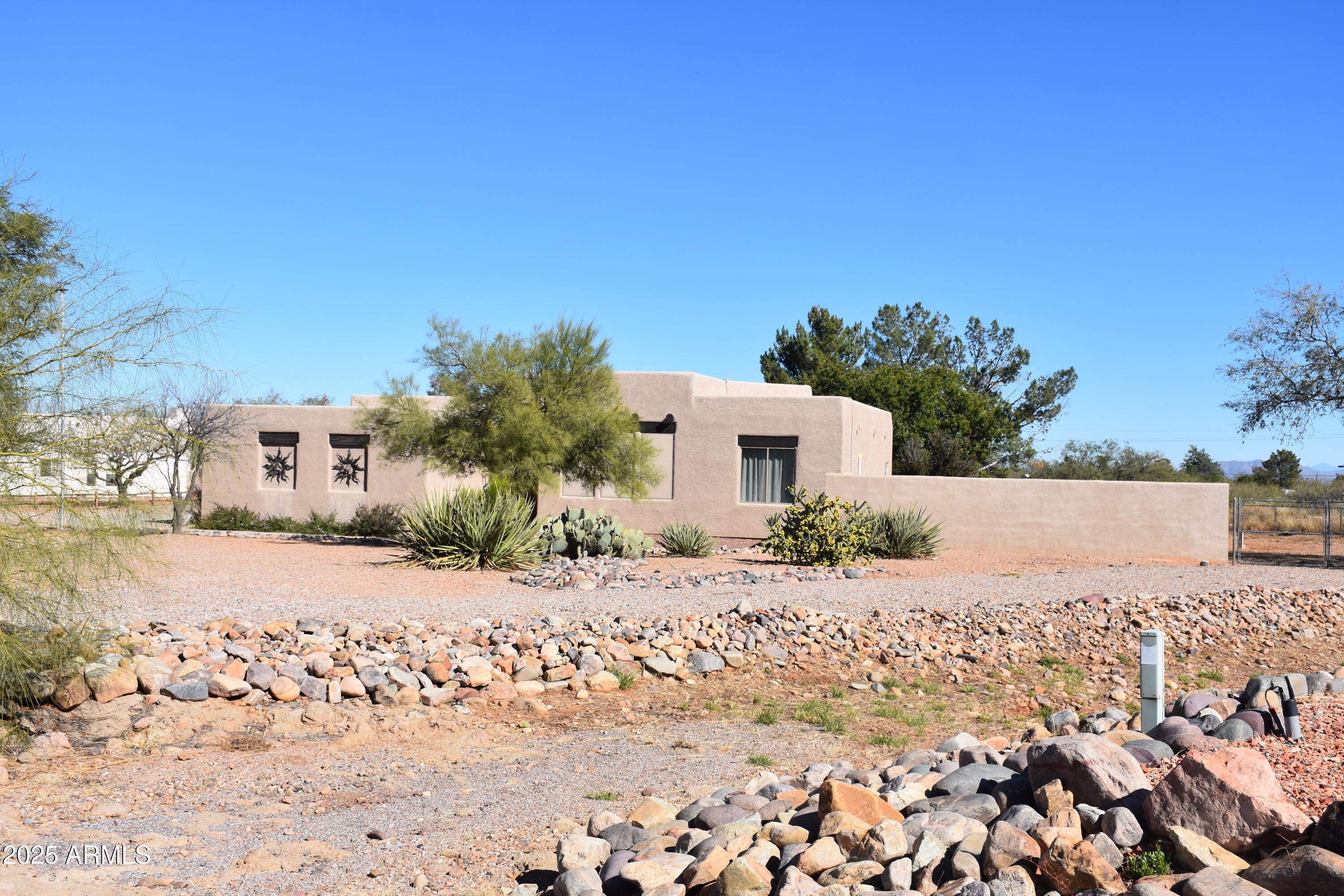 MOUNTAIN SHADOWS PHASE C - Residential