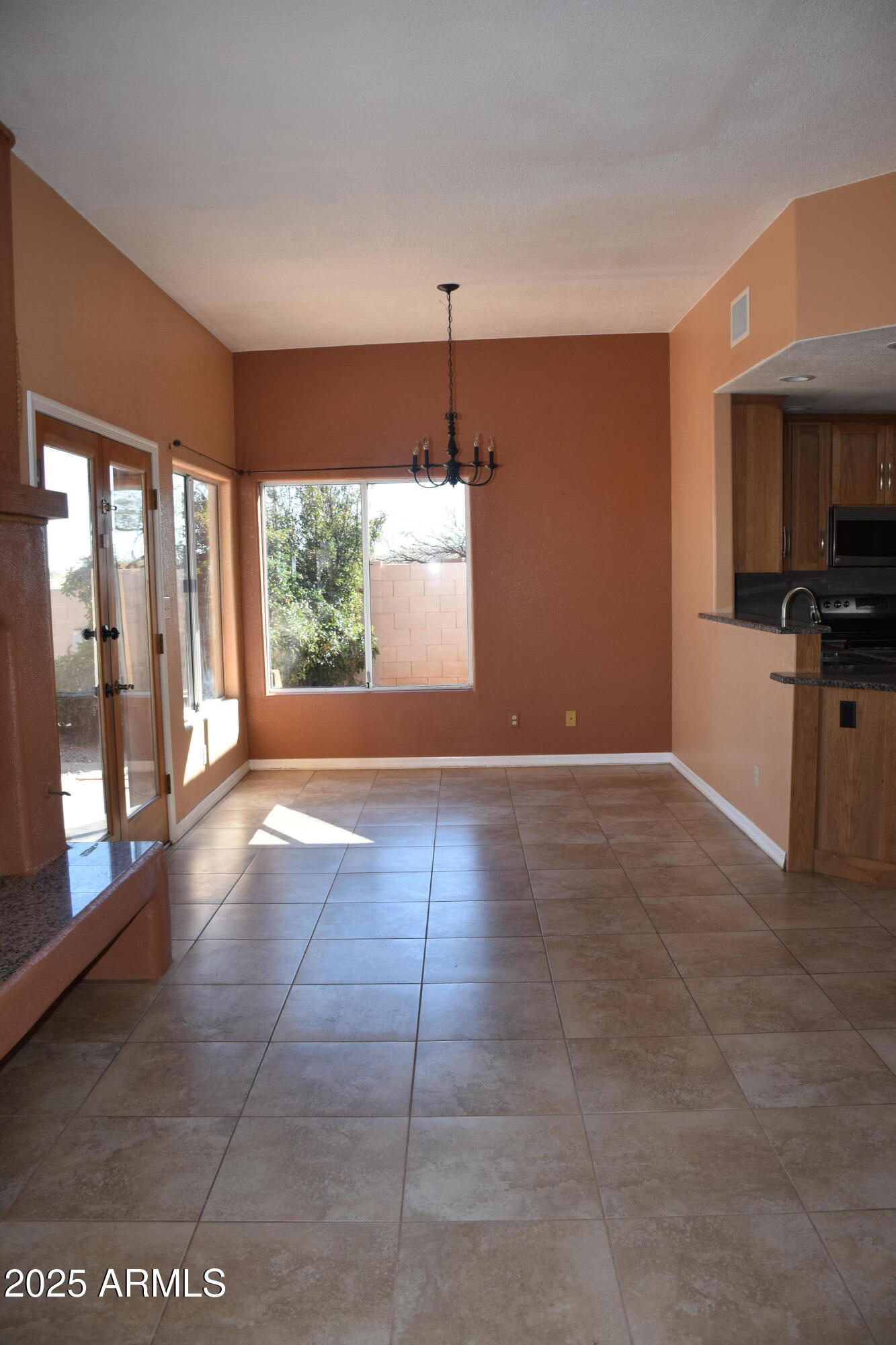 MOUNTAIN SHADOWS PHASE C - Residential